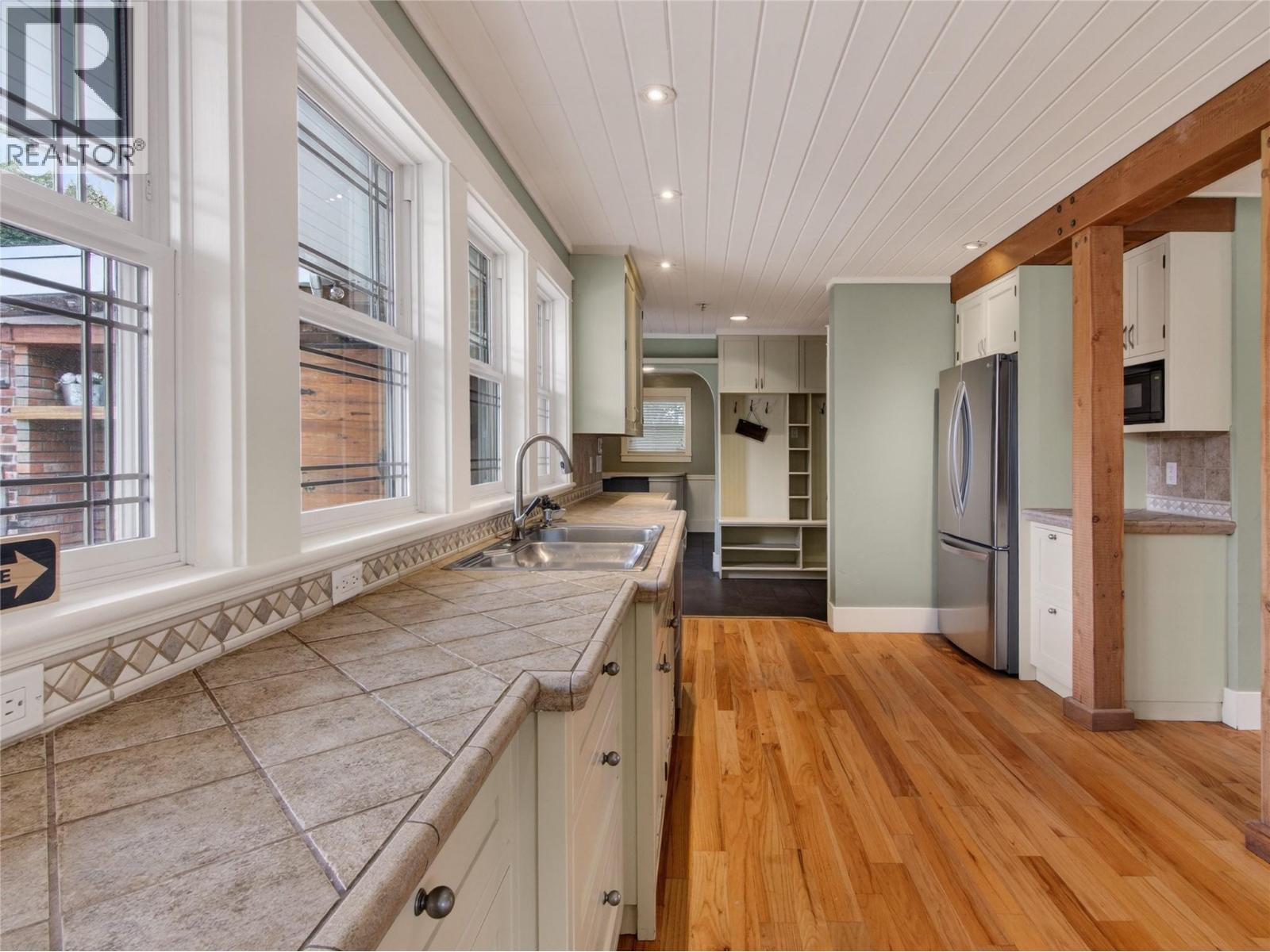 410 Upper Bench Road N, Penticton, British Columbia  V2A 8T4 - Photo 19 - 10374142