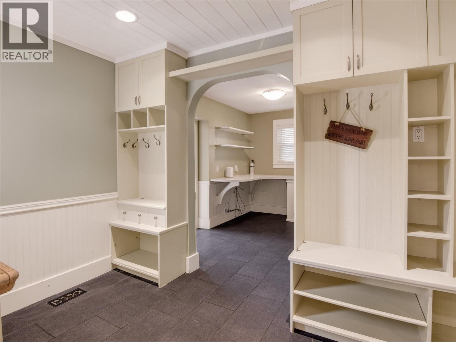 410 Upper Bench Road N, Penticton, British Columbia  V2A 8T4 - Photo 22 - 10374142