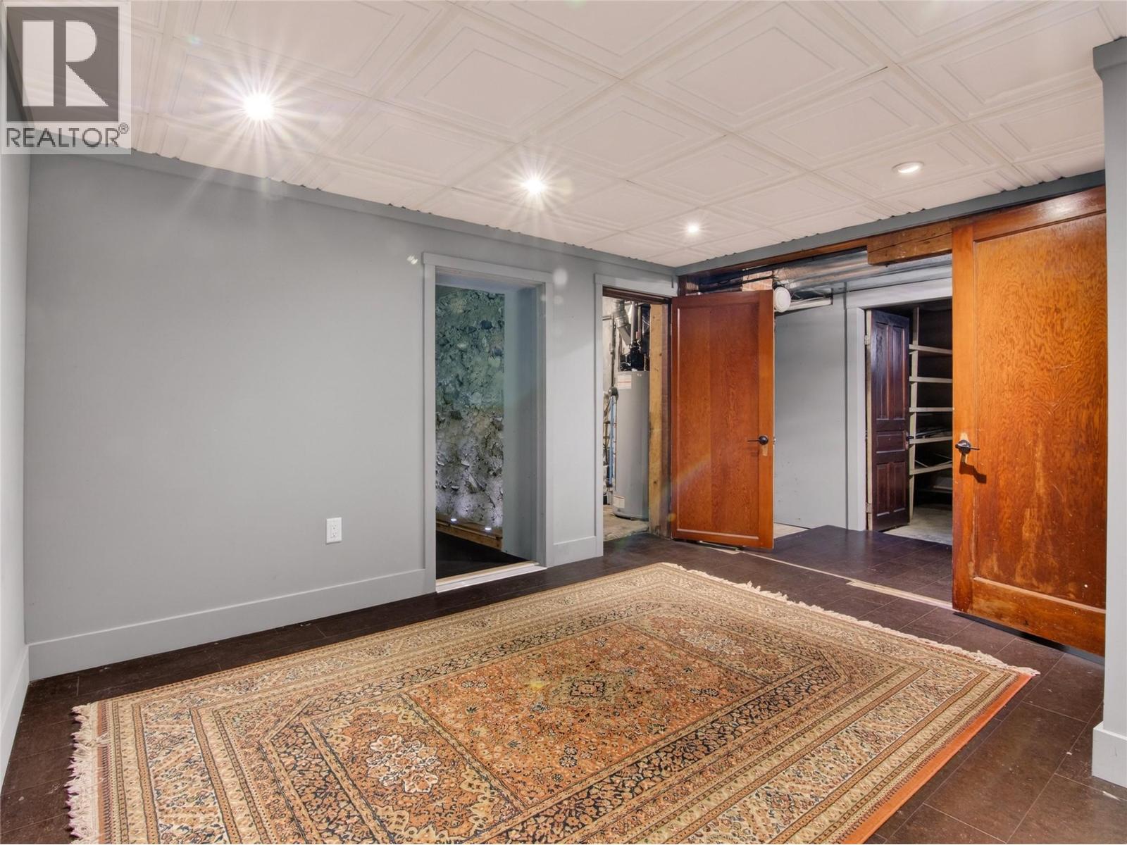 410 Upper Bench Road N, Penticton, British Columbia  V2A 8T4 - Photo 45 - 10374142