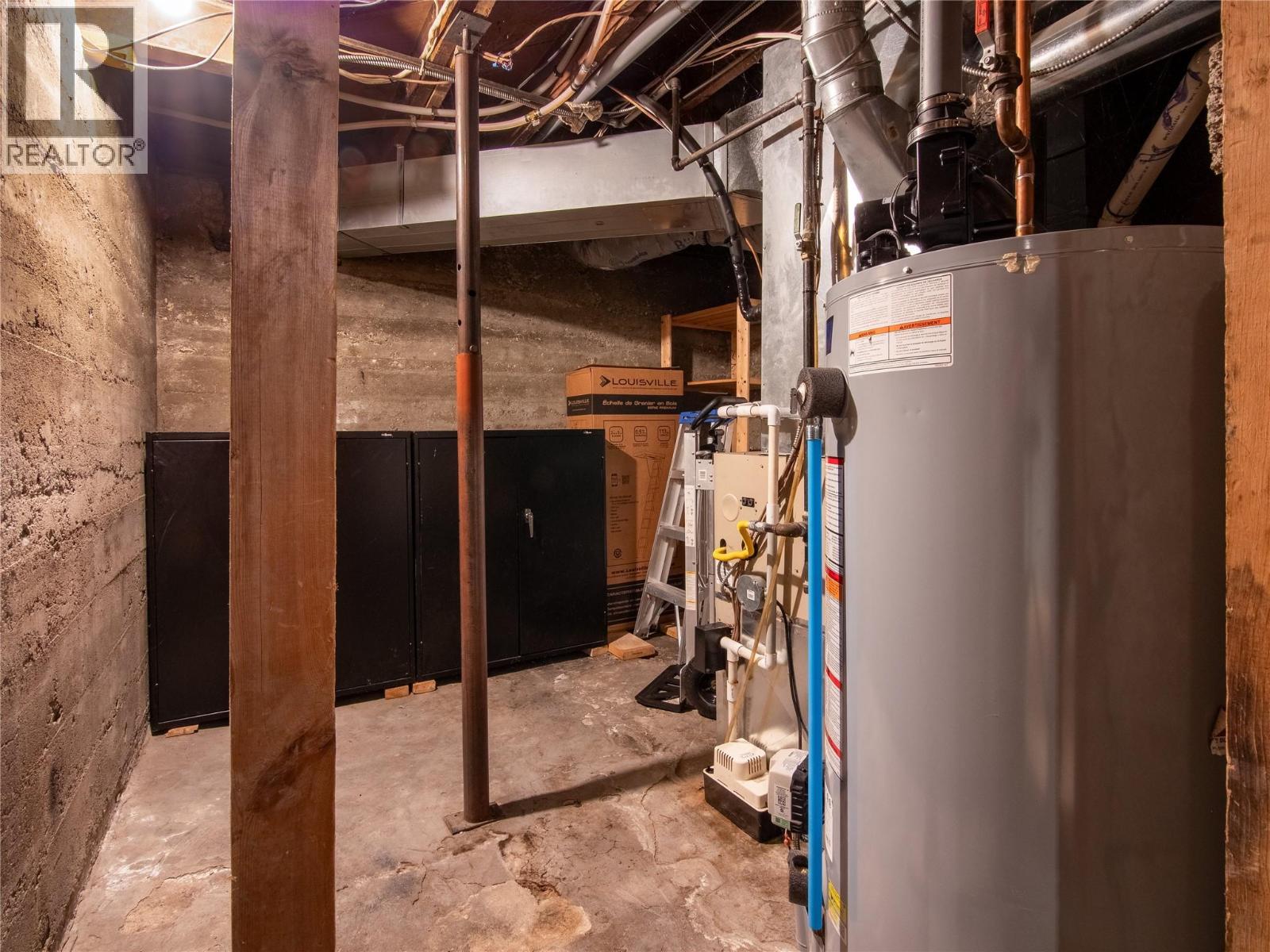 410 Upper Bench Road N, Penticton, British Columbia  V2A 8T4 - Photo 49 - 10374142