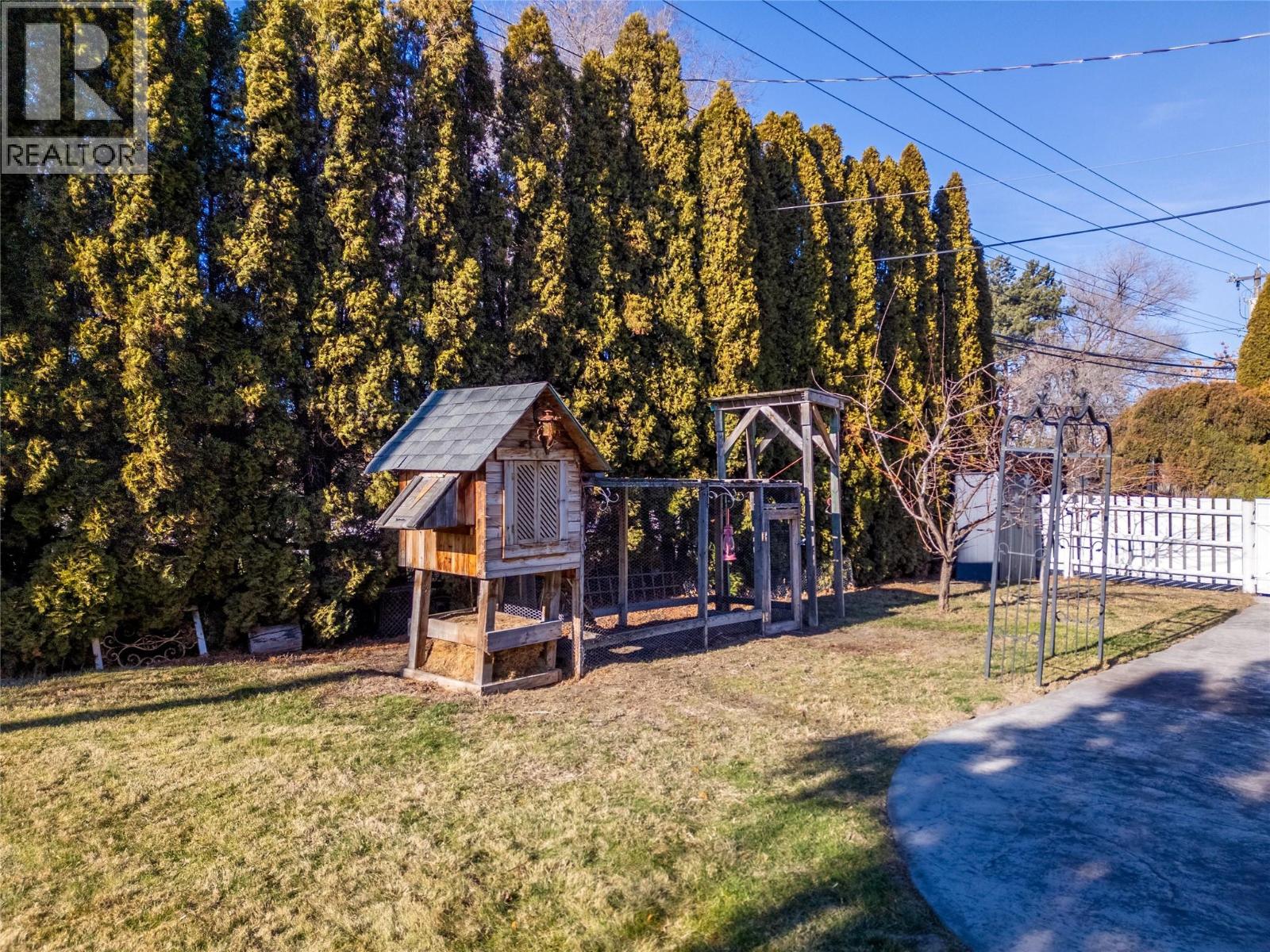 410 Upper Bench Road N, Penticton, British Columbia  V2A 8T4 - Photo 63 - 10374142