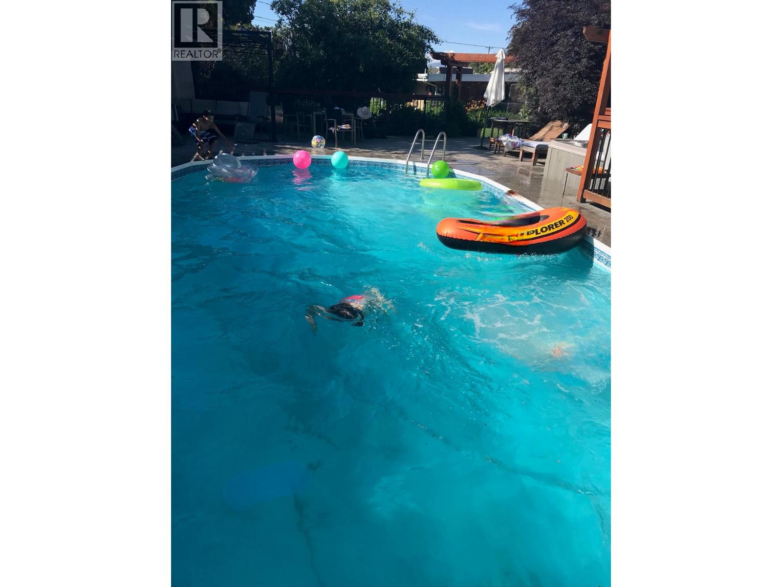 410 Upper Bench Road N, Penticton, British Columbia  V2A 8T4 - Photo 77 - 10374142