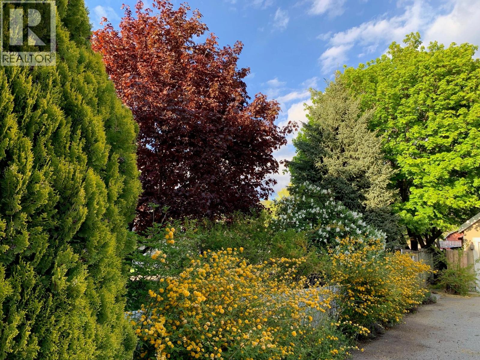 410 Upper Bench Road N, Penticton, British Columbia  V2A 8T4 - Photo 81 - 10374142