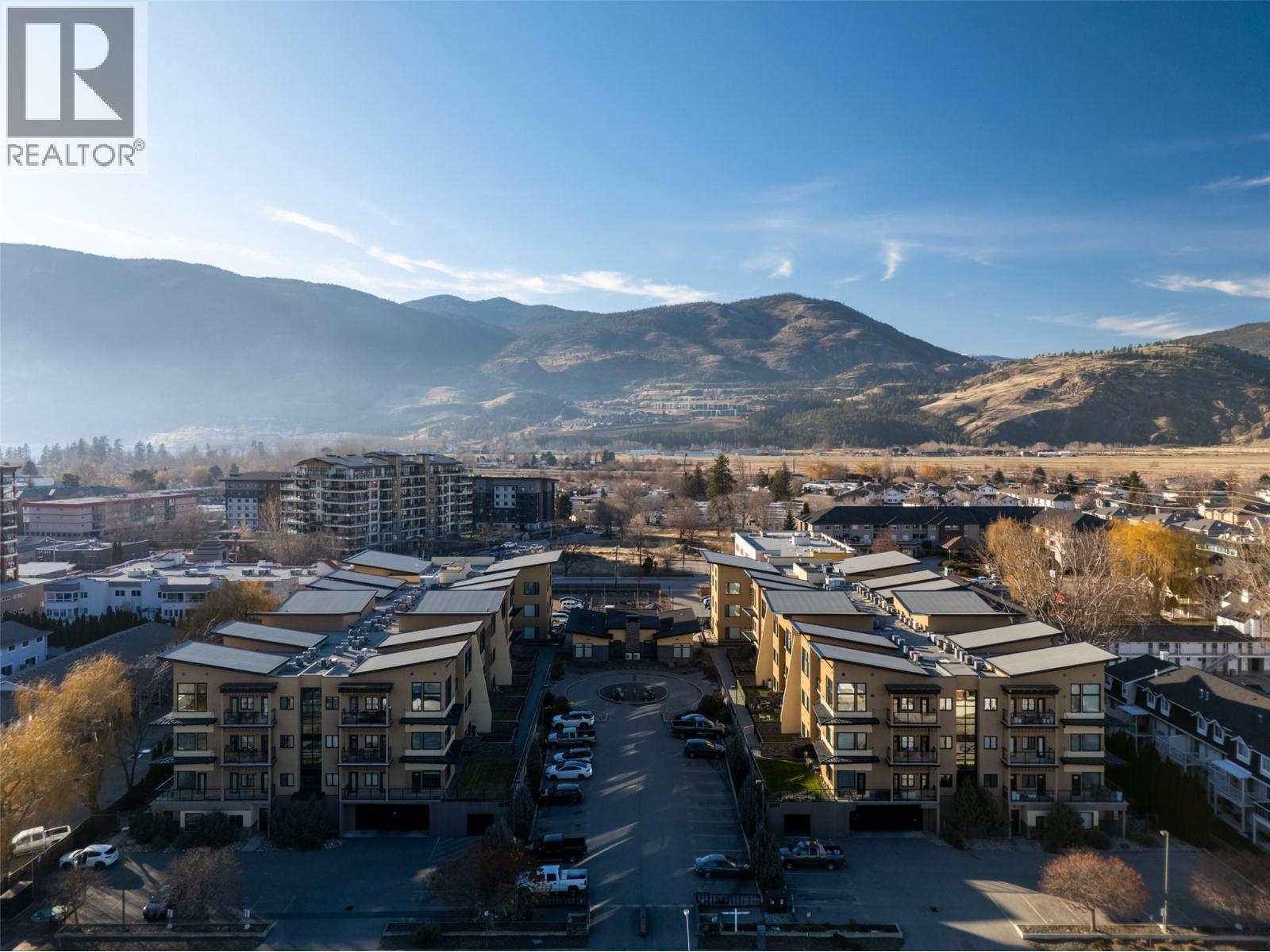 3313 Wilson Street Unit# 404, Penticton, British Columbia  V2A 8J3 - Photo 2 - 10372982