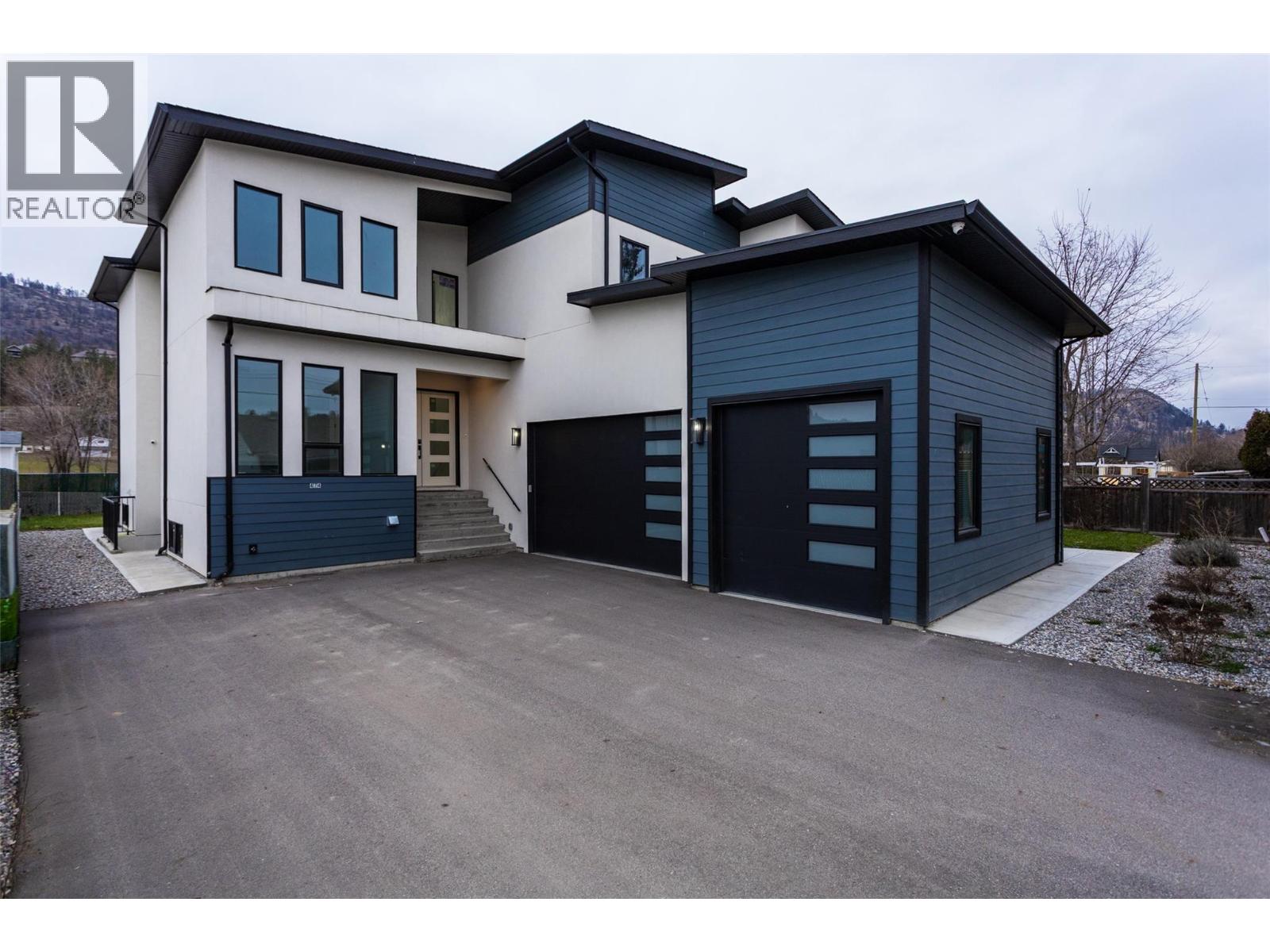 474 Snowsell Street N, kelowna, British Columbia