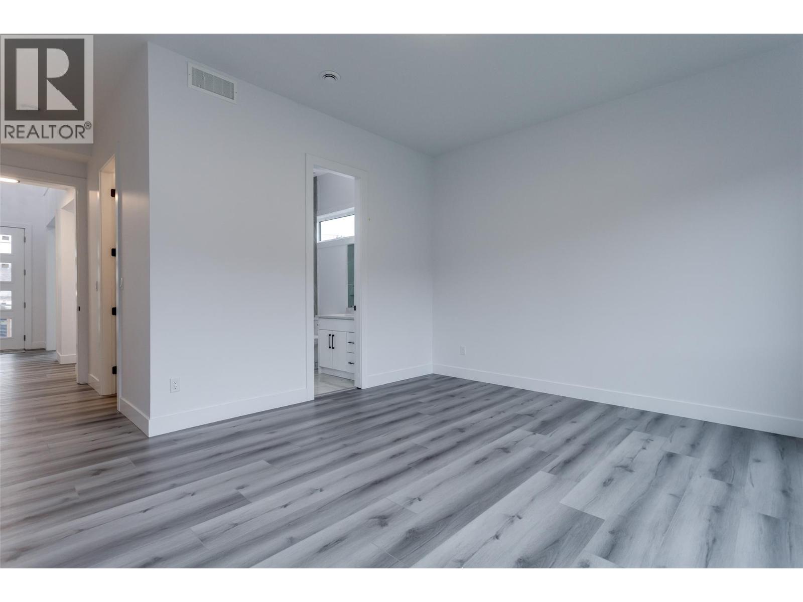 474 Snowsell Street N, Kelowna, British Columbia  V1L 2B3 - Photo 11 - 10373855