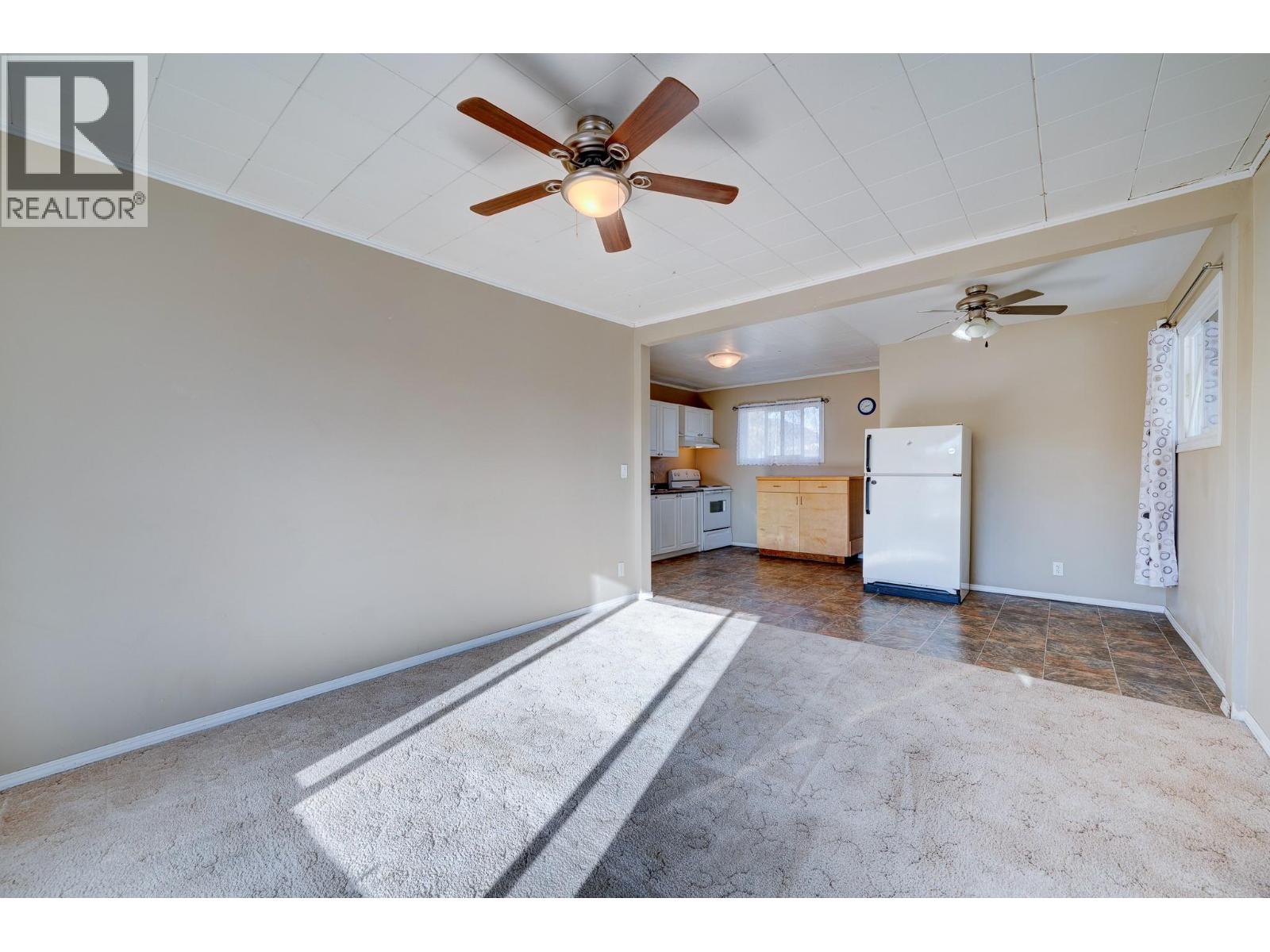 644 Brentwood Avenue, Kamloops, British Columbia  V2B 1P5 - Photo 18 - 10374427