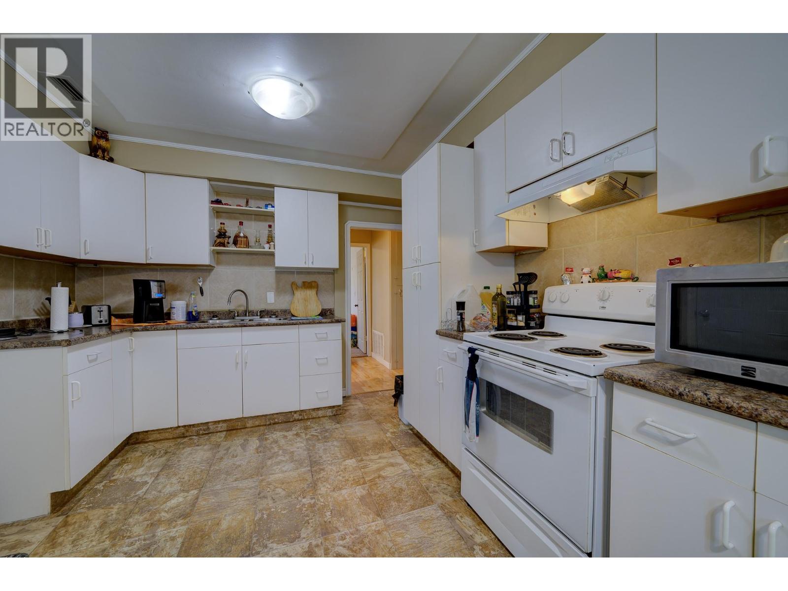 644 Brentwood Avenue, Kamloops, British Columbia  V2B 1P5 - Photo 6 - 10374427
