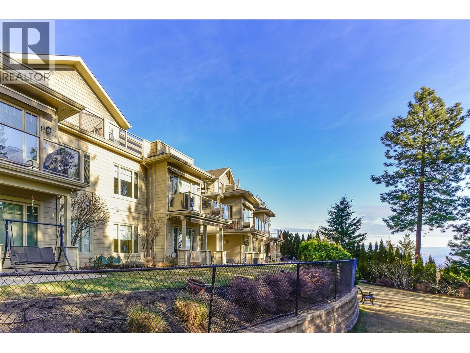 2283 Shannon Heights Court Unit# 18, West Kelowna, British Columbia  V4T 3B9 - Photo 2 - 10374420