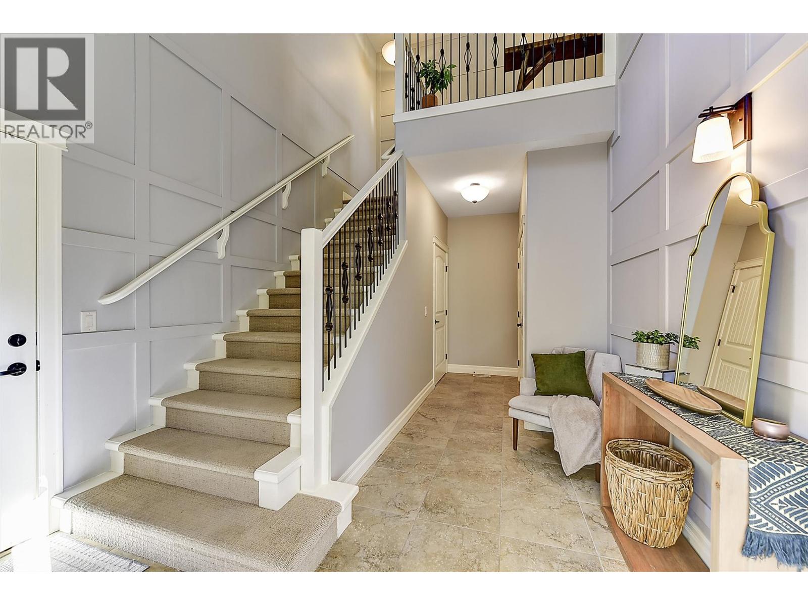 2283 Shannon Heights Court Unit# 18, West Kelowna, British Columbia  V4T 3B9 - Photo 4 - 10374420