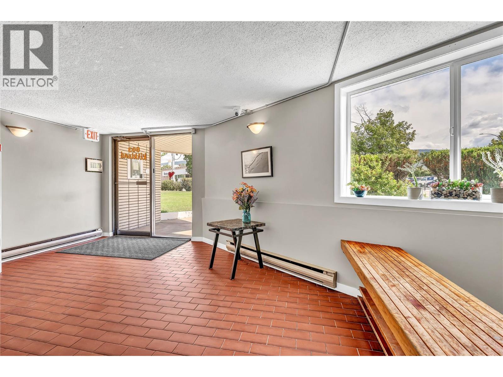 803 Fairview Road Unit# 201, Penticton, British Columbia  V2A 5Y7 - Photo 17 - 10374186