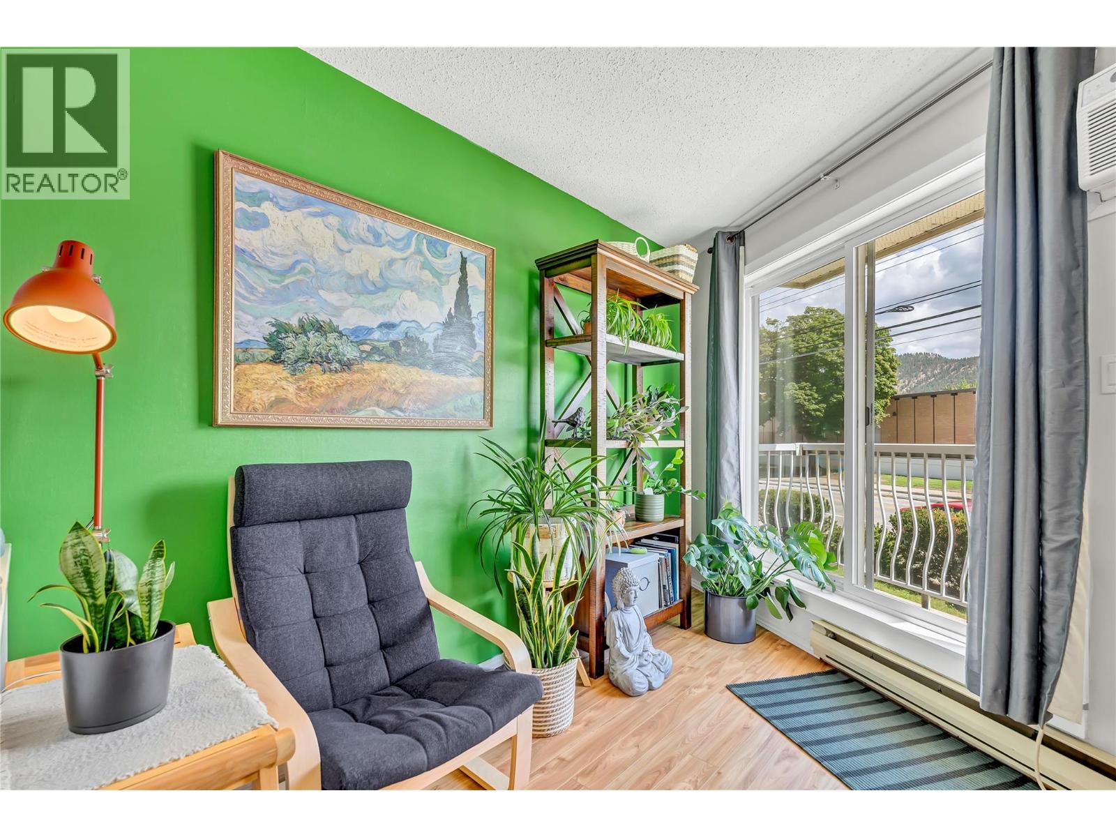 803 Fairview Road Unit# 201, Penticton, British Columbia  V2A 5Y7 - Photo 4 - 10374186