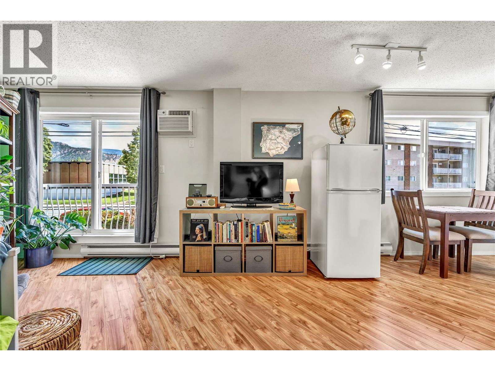 803 Fairview Road Unit# 201, Penticton, British Columbia  V2A 5Y7 - Photo 7 - 10374186