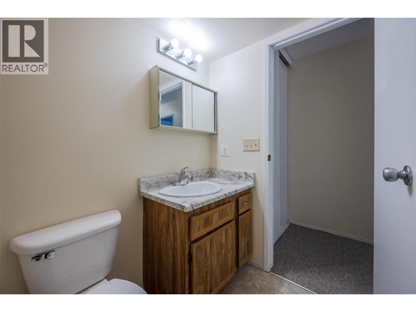 150 Skaha Place Unit# 304, Penticton, British Columbia  V2A 7K1 - Photo 12 - 10373755