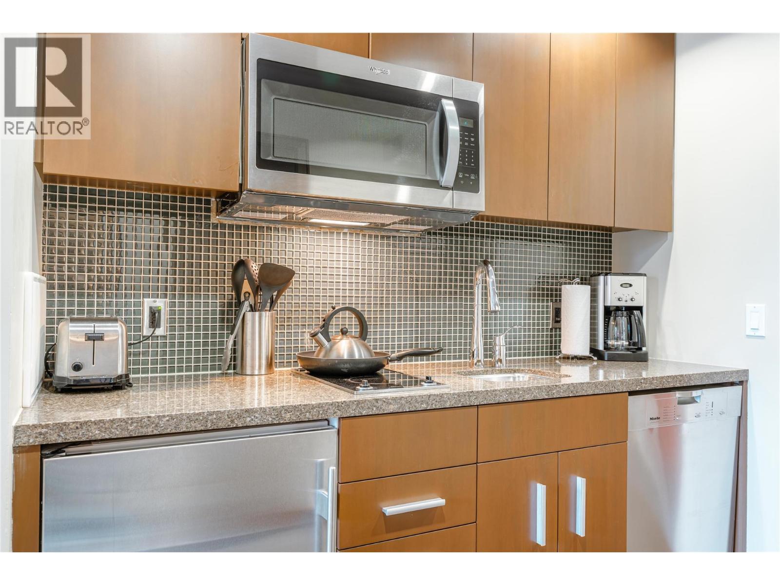 2950 Camozzi Road Unit# 1504, Revelstoke, British Columbia  V0E 2S1 - Photo 13 - 10374380