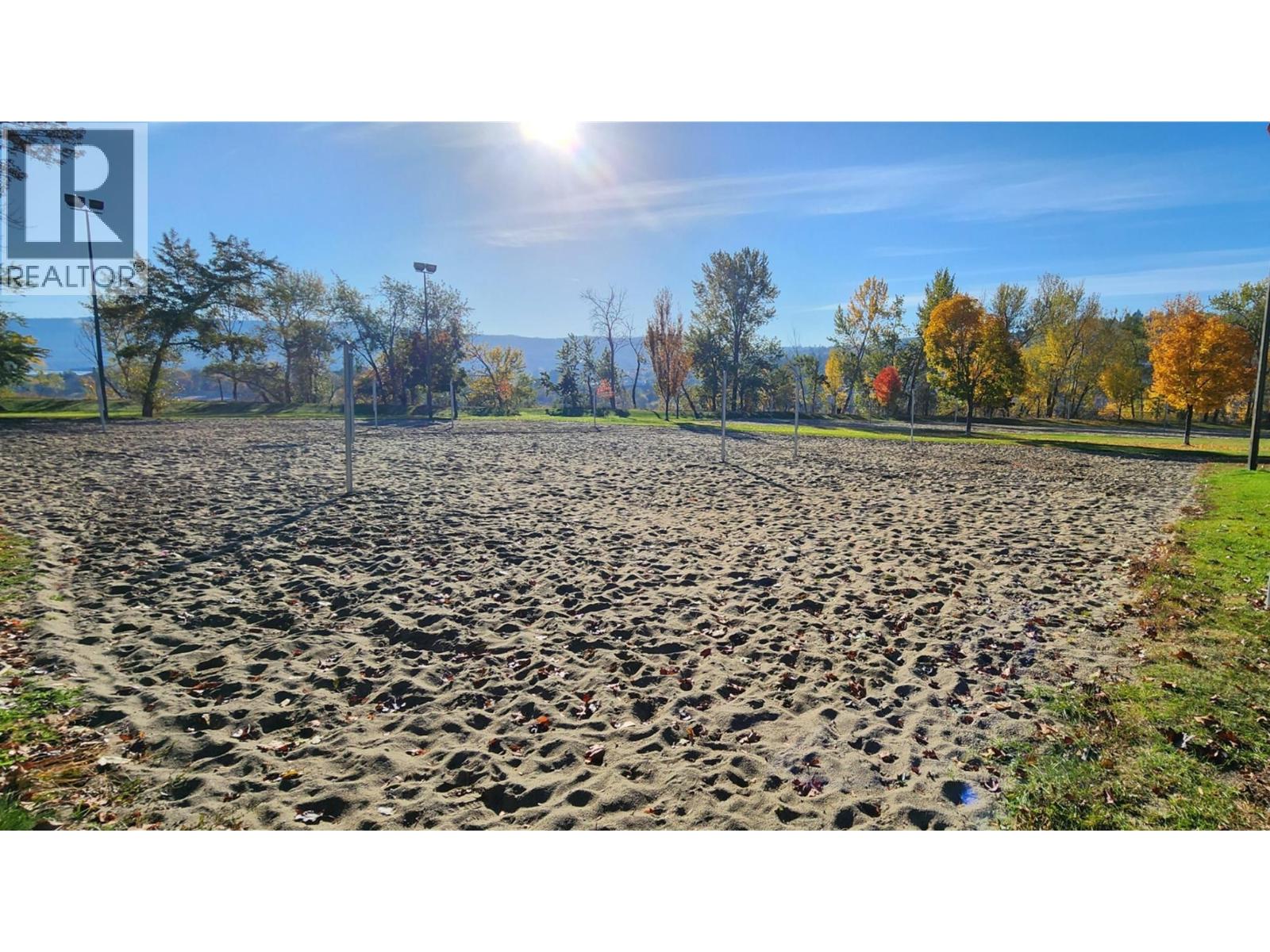 255 Schubert Drive, Kamloops, British Columbia  V2B 2C5 - Photo 19 - 10374403