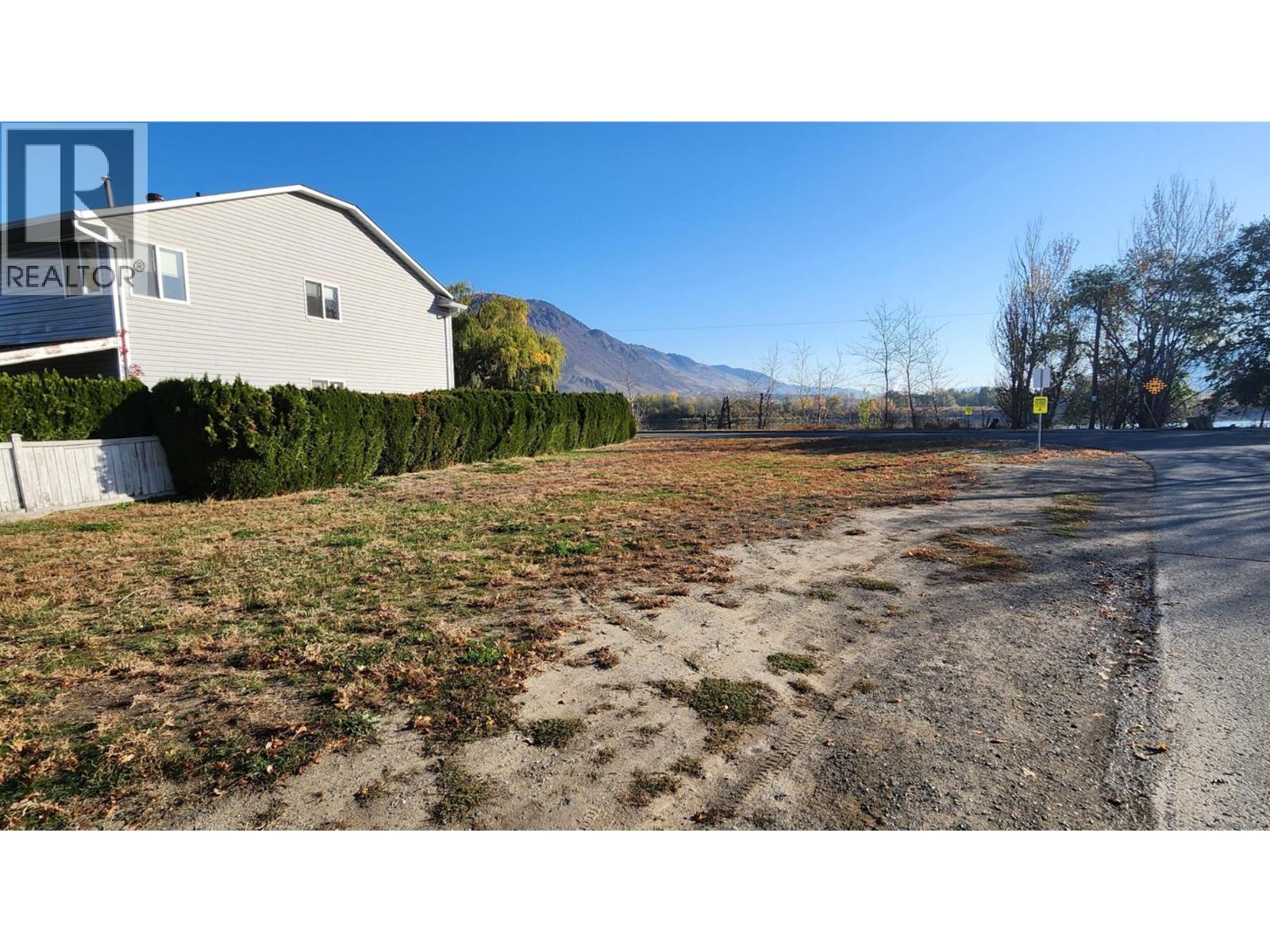 255 Schubert Drive, Kamloops, British Columbia  V2B 2C5 - Photo 7 - 10374403
