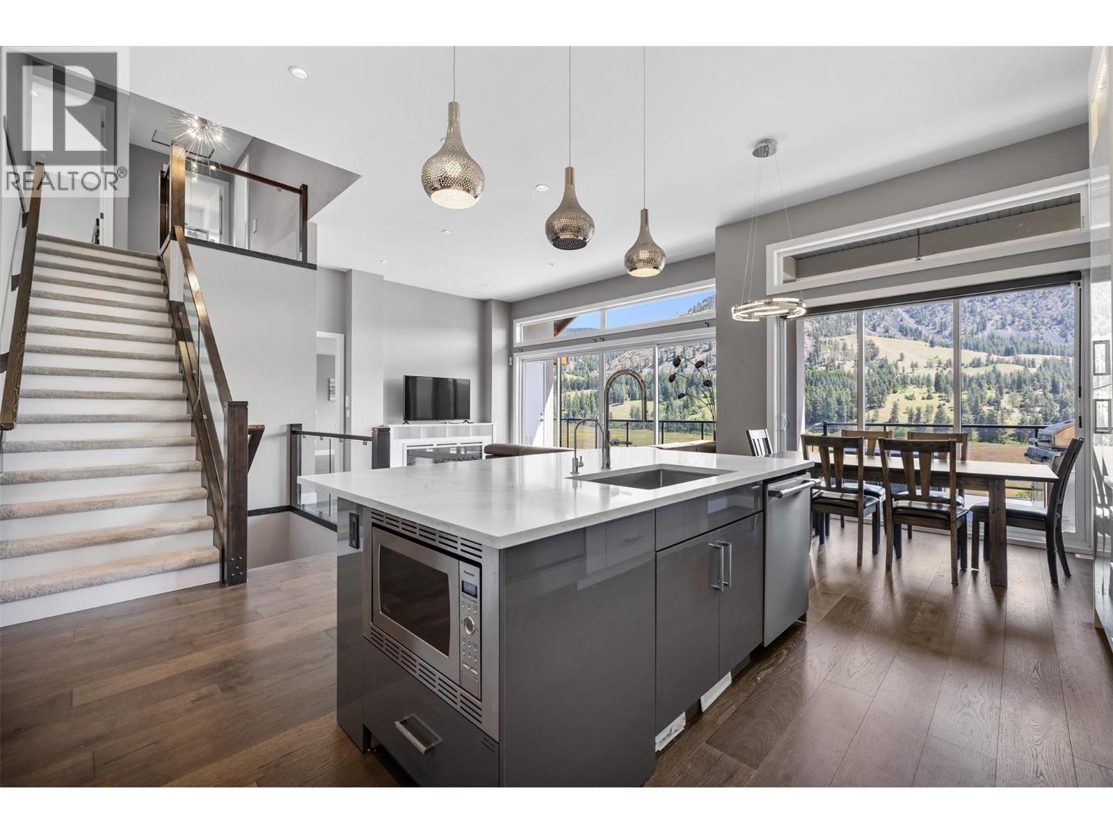 1122 Stockley Street, Kelowna, British Columbia  V1P 1R6 - Photo 16 - 10374402