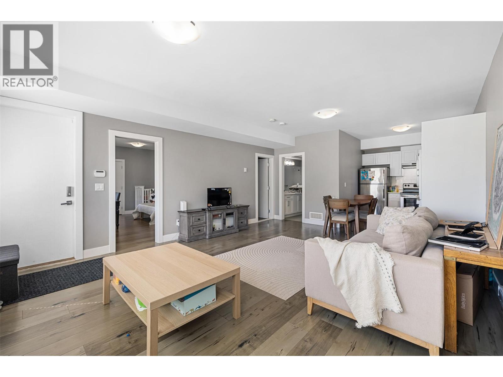 1122 Stockley Street, Kelowna, British Columbia  V1P 1R6 - Photo 48 - 10374402