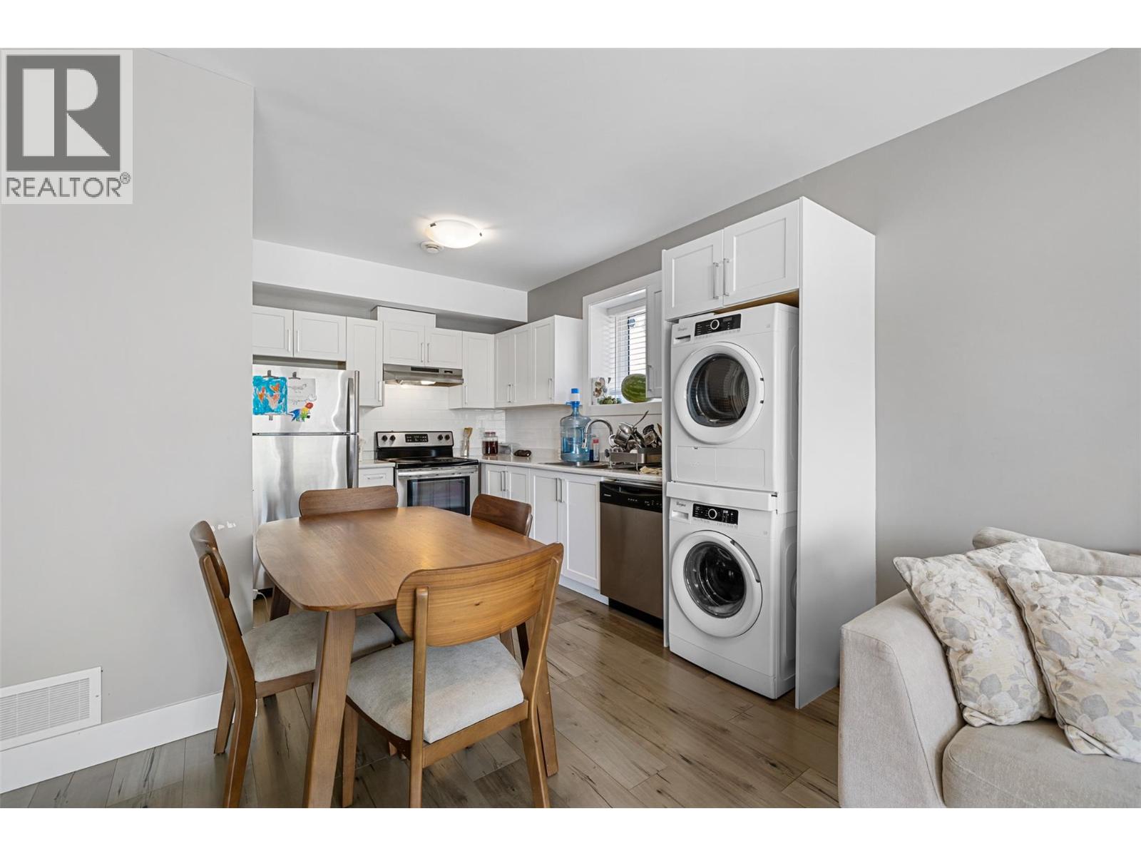 1122 Stockley Street, Kelowna, British Columbia  V1P 1R6 - Photo 50 - 10374402