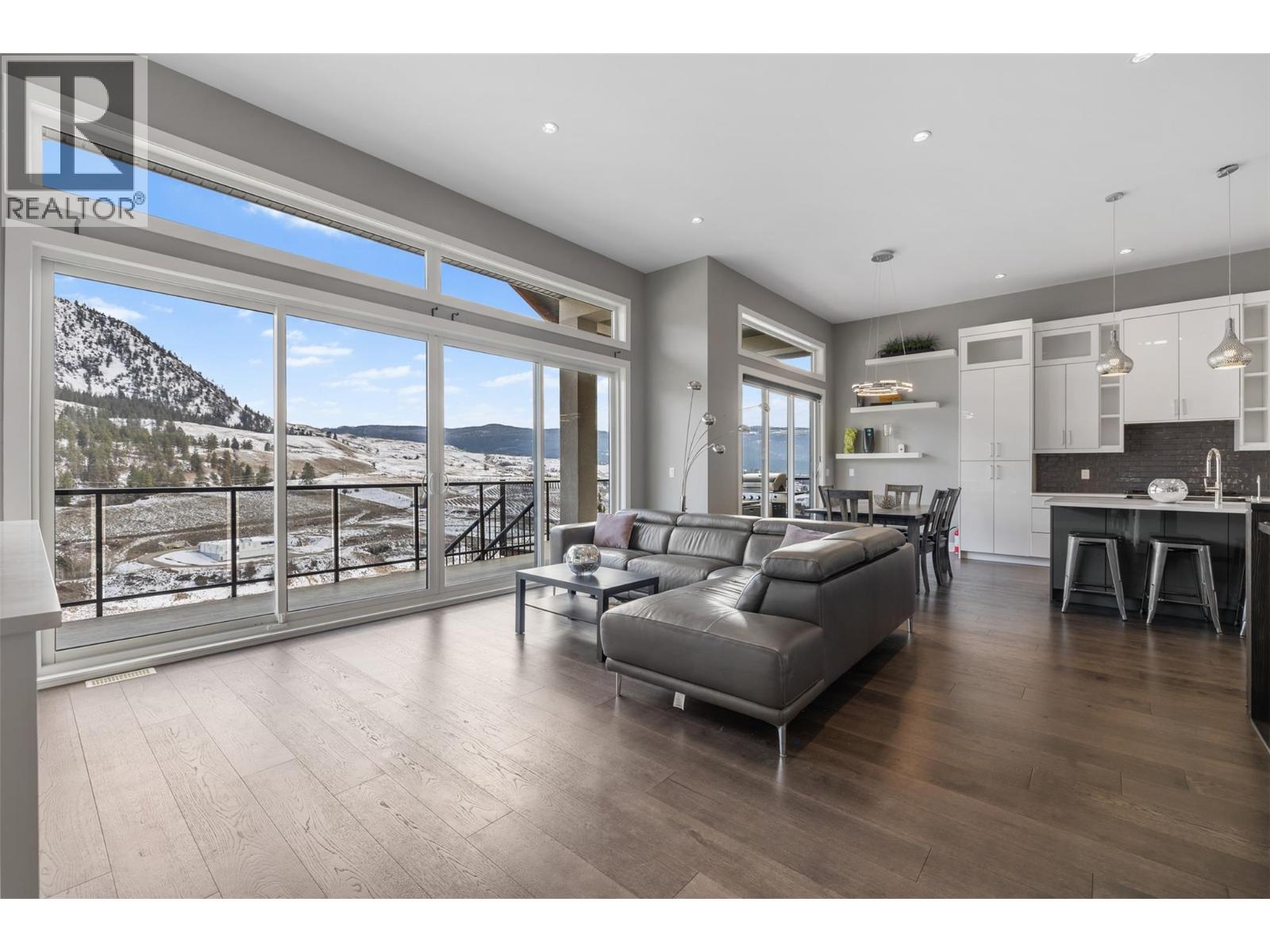 1122 Stockley Street, Kelowna, British Columbia  V1P 1R6 - Photo 9 - 10374402
