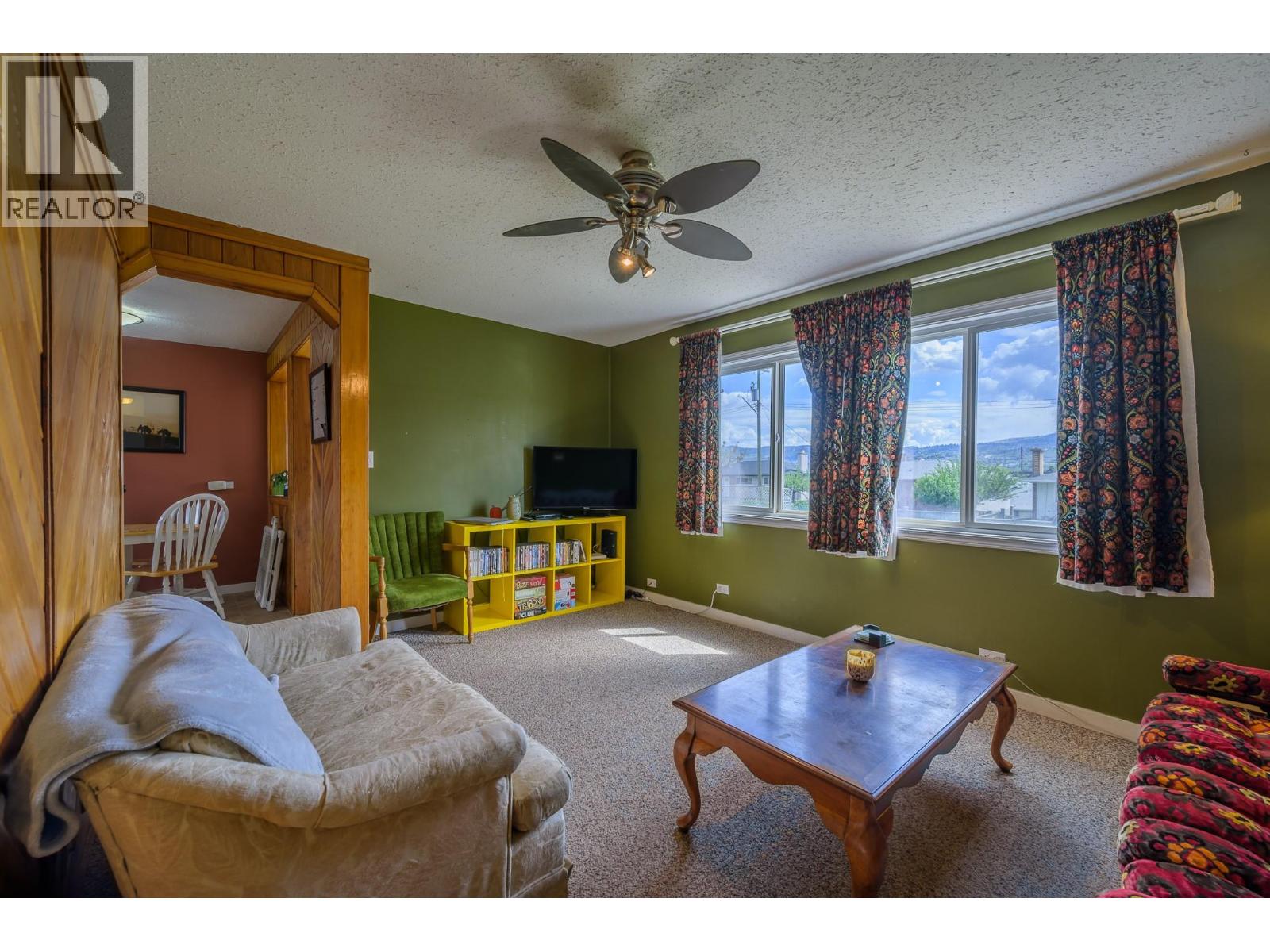 1040 Moncton Avenue, Kamloops, British Columbia  V2B 1S4 - Photo 3 - 10374430