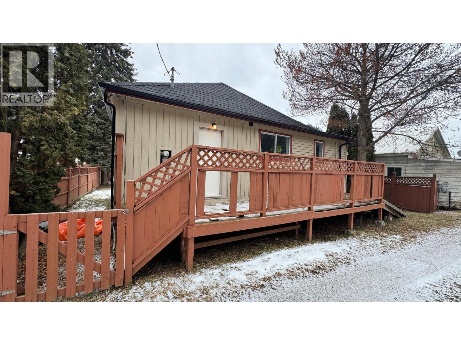 234 Copper Avenue N, Greenwood, British Columbia  V0H 1J0 - Photo 17 - 10374446