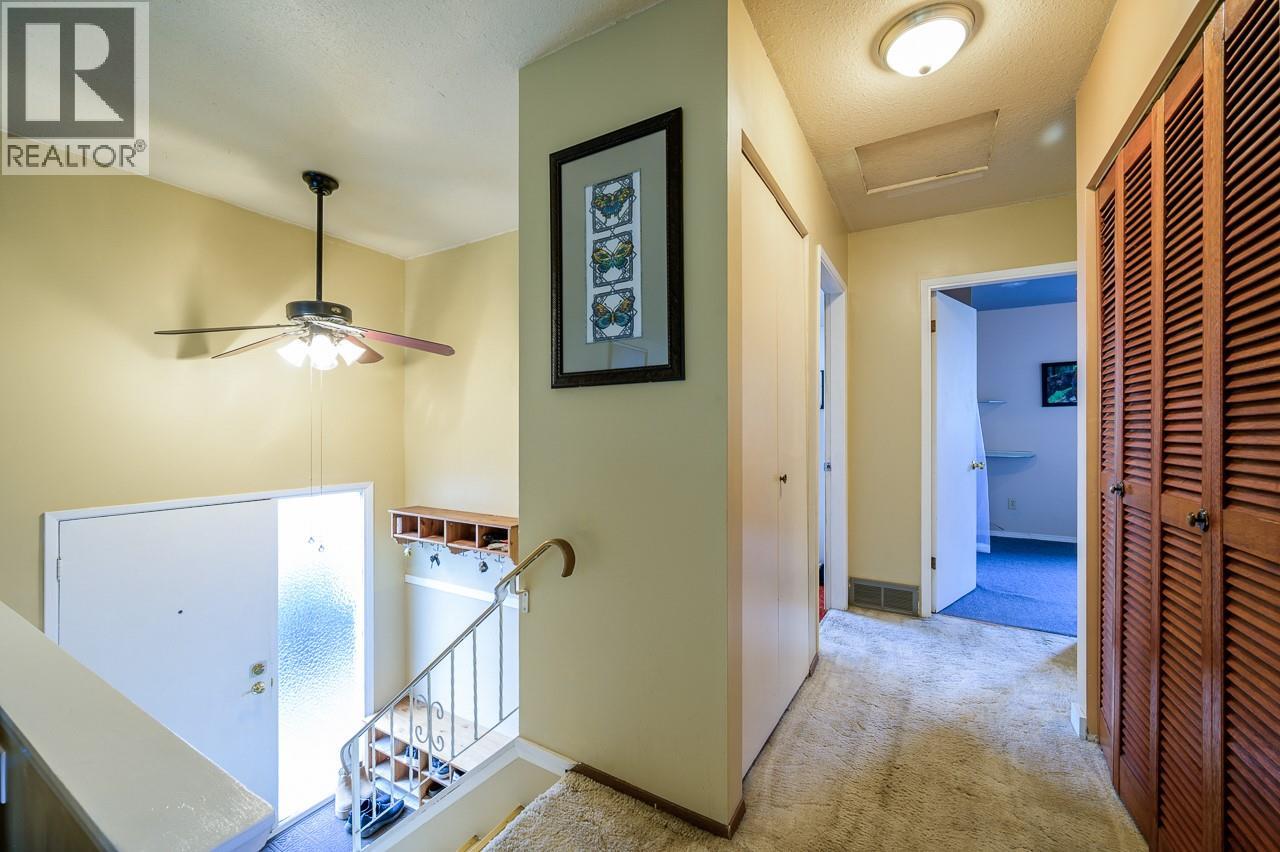 1835 Westsyde Road, Kamloops, British Columbia  V2B 7B9 - Photo 10 - 10374436