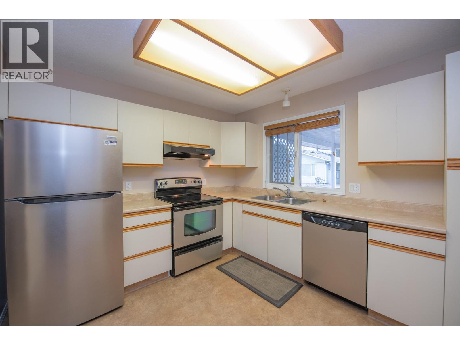 3900 27 Avenue Unit# 56, Vernon, British Columbia  V1T 9E6 - Photo 11 - 10374434
