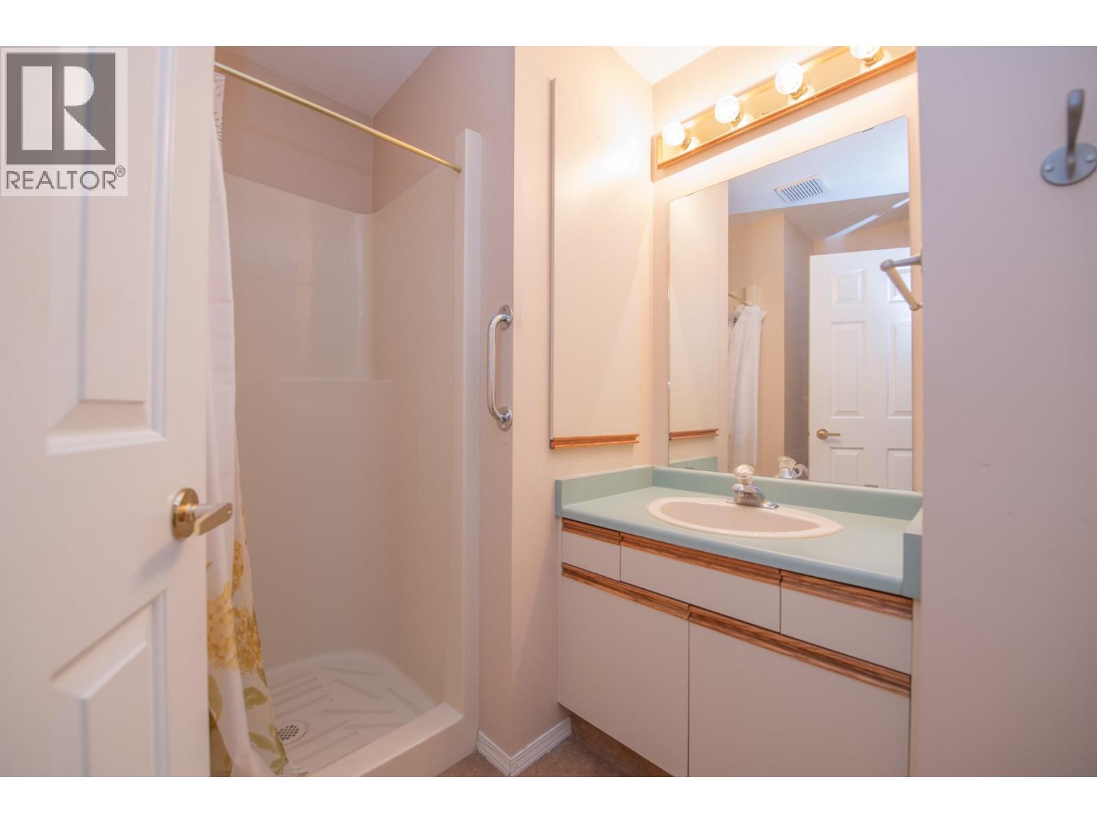 3900 27 Avenue Unit# 56, Vernon, British Columbia  V1T 9E6 - Photo 31 - 10374434