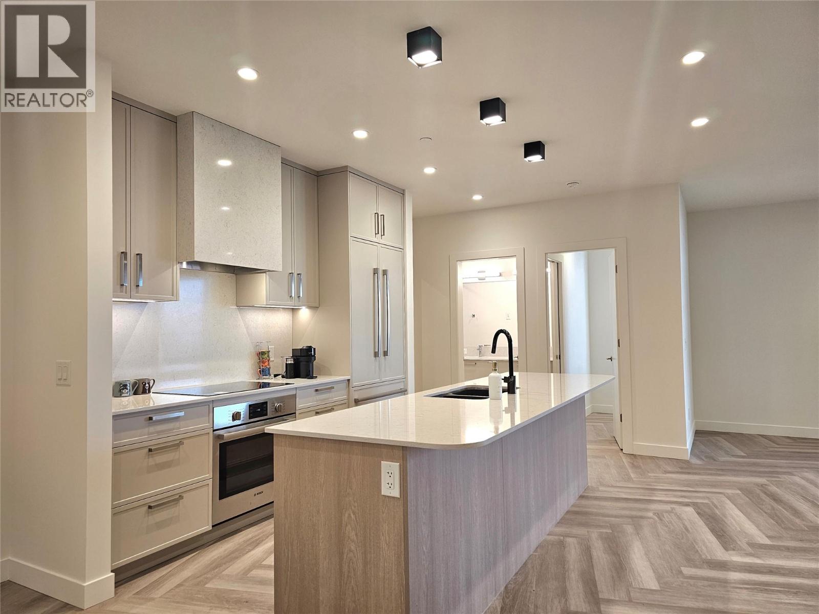 3340 Lakeshore Drive Unit# 514, Kelowna, British Columbia  V1W 0H6 - Photo 12 - 10374412