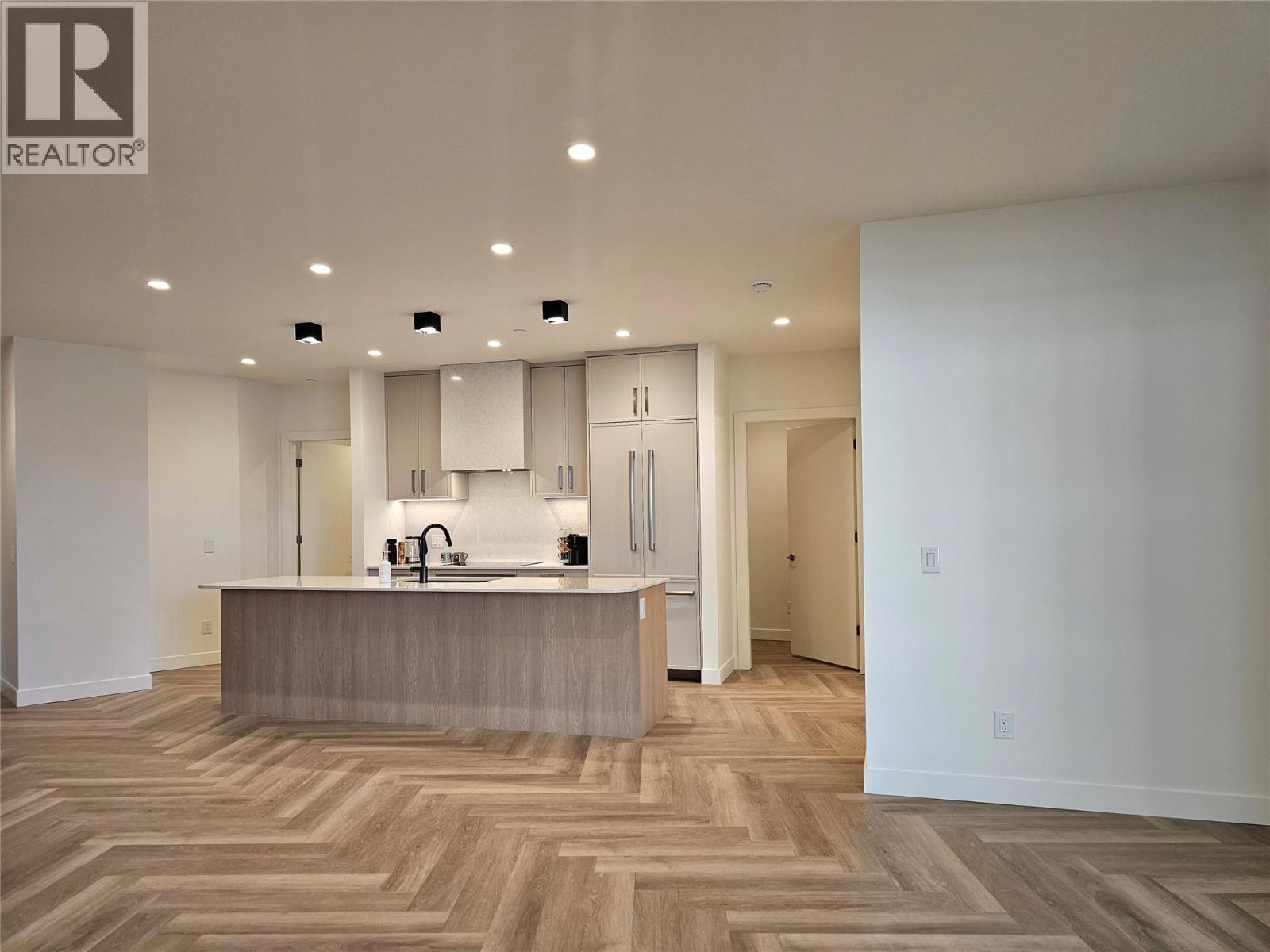 3340 Lakeshore Drive Unit# 514, Kelowna, British Columbia  V1W 0H6 - Photo 16 - 10374412