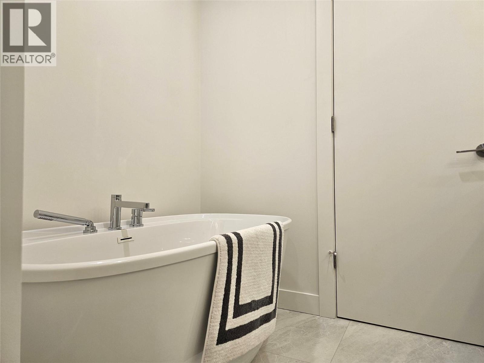3340 Lakeshore Drive Unit# 514, Kelowna, British Columbia  V1W 0H6 - Photo 19 - 10374412