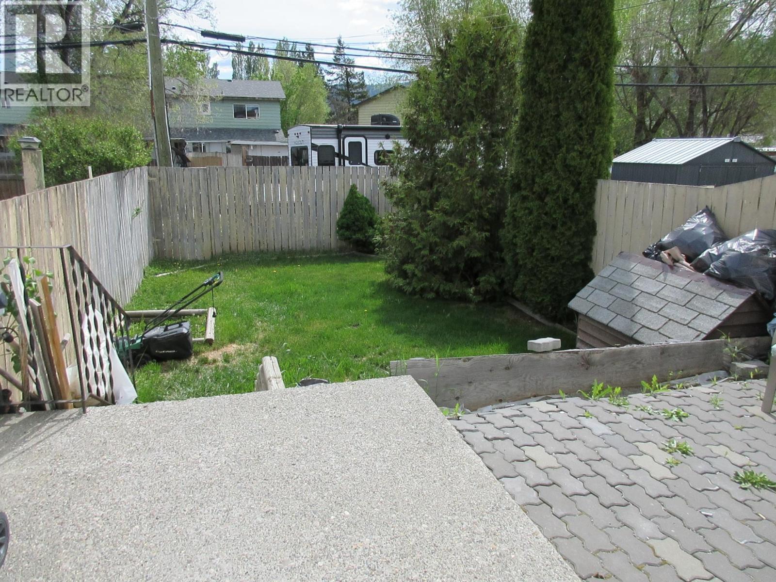 1814 Douglas Street, Merritt, British Columbia  V1K 1G7 - Photo 8 - 10374322
