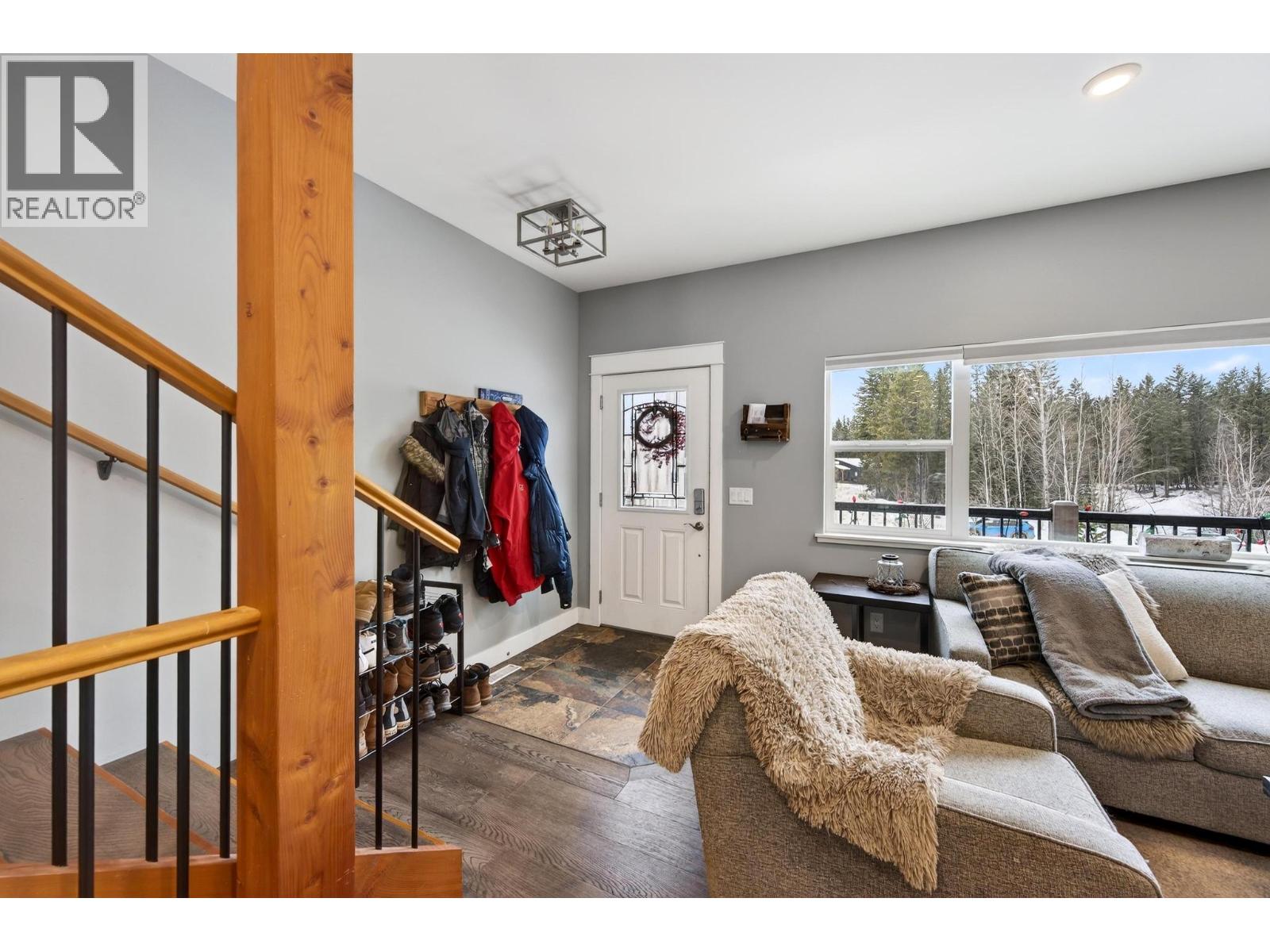 1512 Granite Drive Unit# 4, Golden, British Columbia  V0A 1H0 - Photo 8 - 10374374