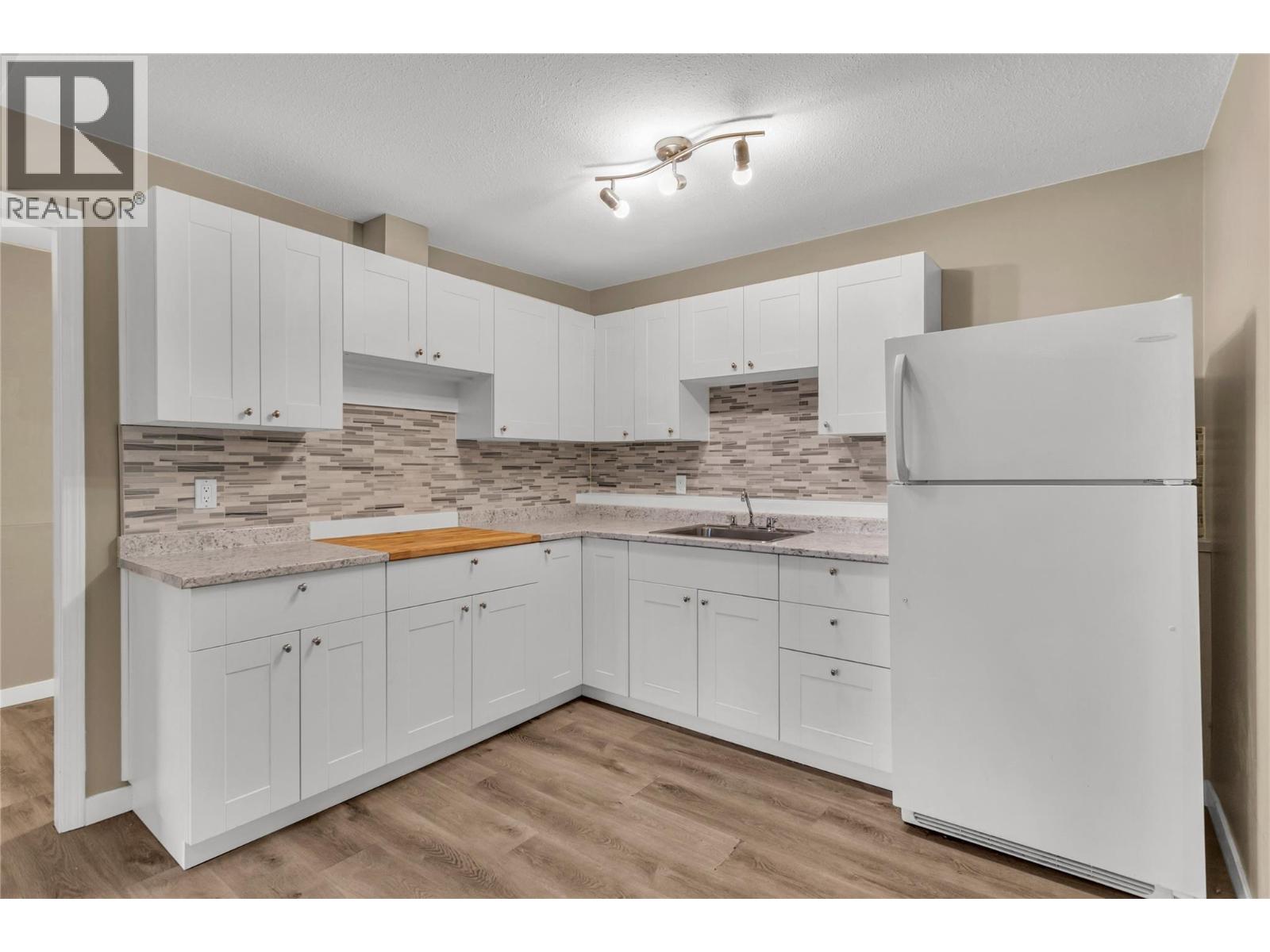 885 Walrod Street, Kelowna, British Columbia  V1Y 2S4 - Photo 20 - 10374368