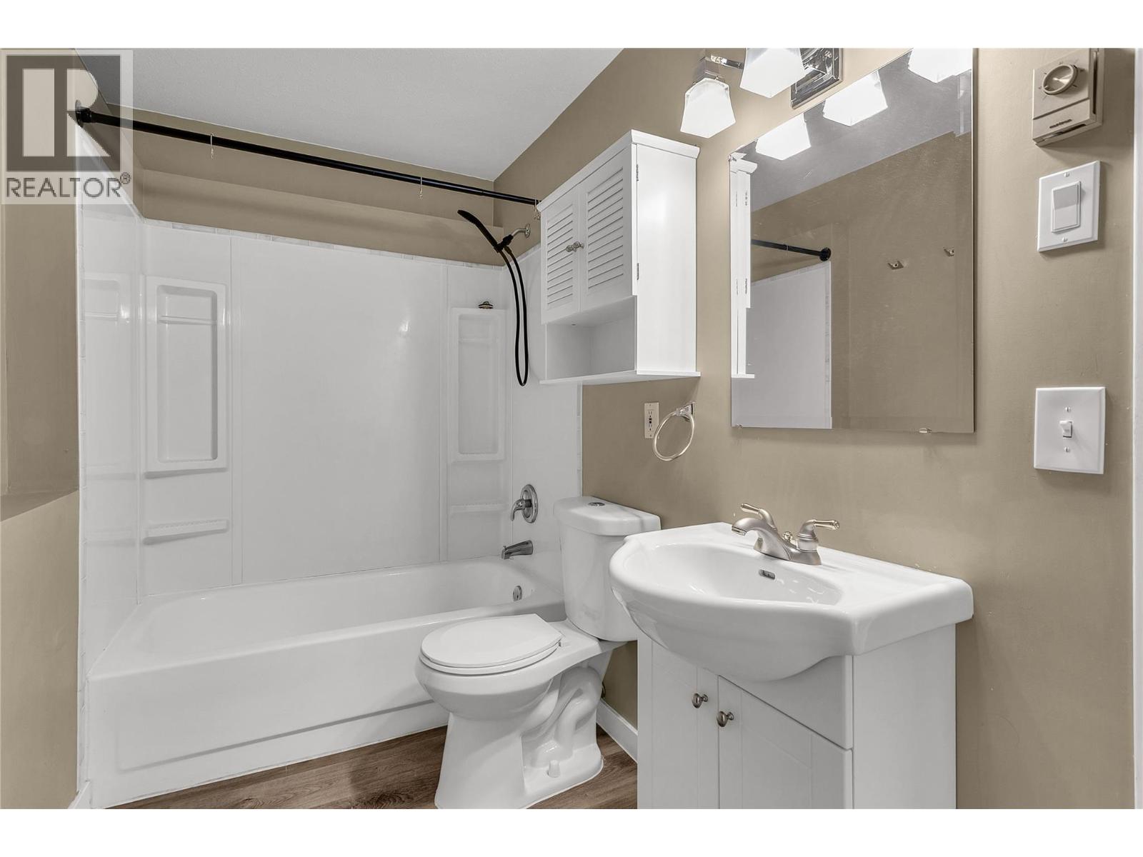 885 Walrod Street, Kelowna, British Columbia  V1Y 2S4 - Photo 25 - 10374368