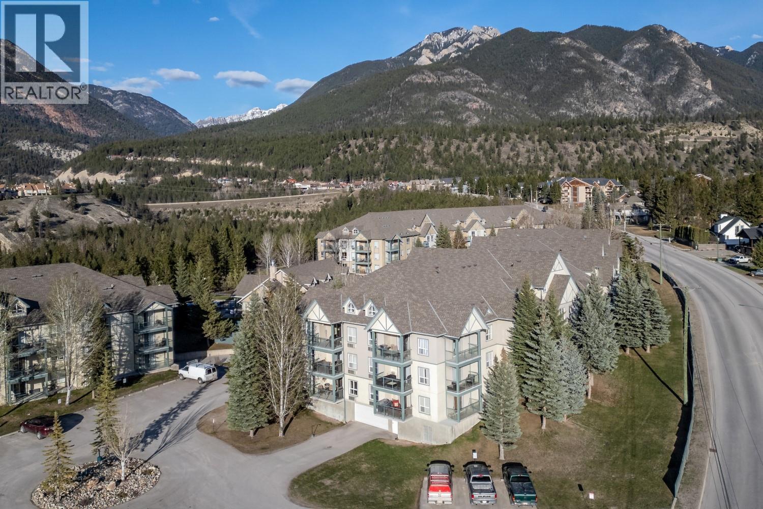 4767 Forsters Landing Road Unit# 205, Radium Hot Springs, British Columbia  V0A 1M0 - Photo 28 - 10374367