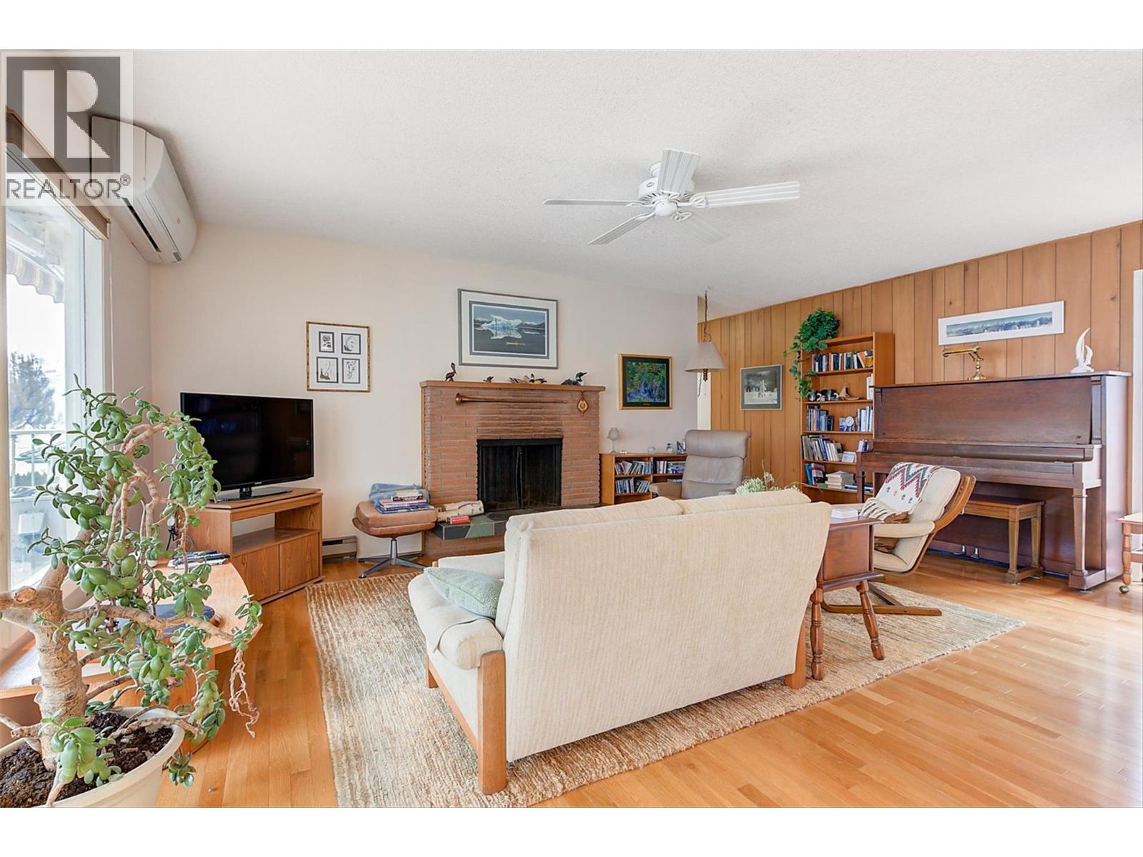 3963 Angus Drive, West Kelowna, British Columbia  V4T 2K1 - Photo 12 - 10374321
