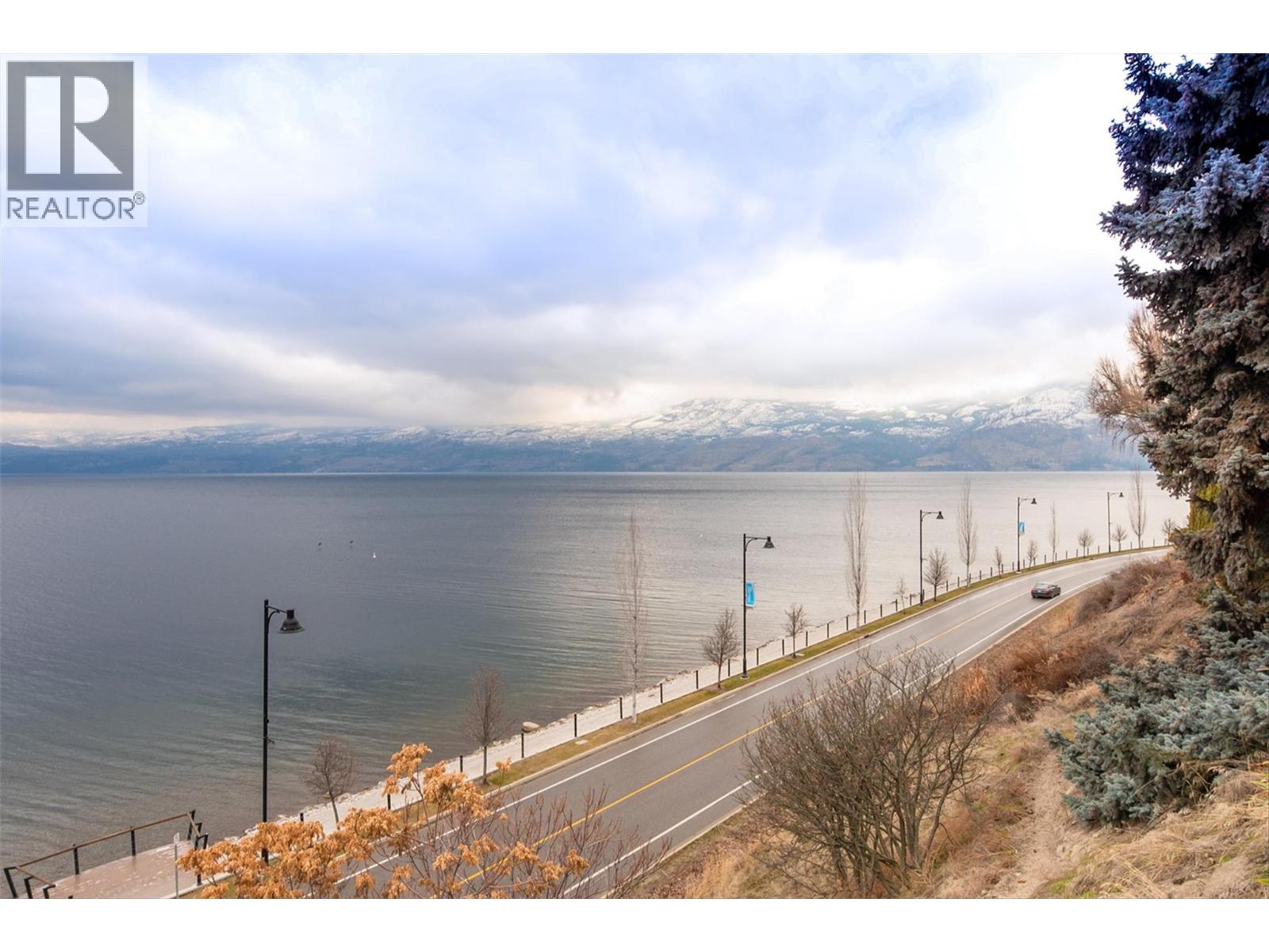 3963 Angus Drive, West Kelowna, British Columbia  V4T 2K1 - Photo 2 - 10374321