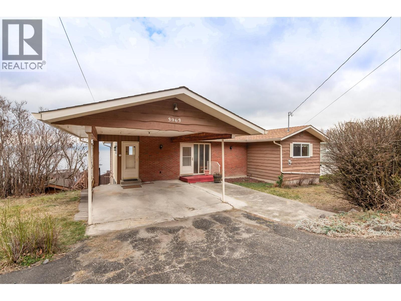 3963 Angus Drive, West Kelowna, British Columbia  V4T 2K1 - Photo 4 - 10374321