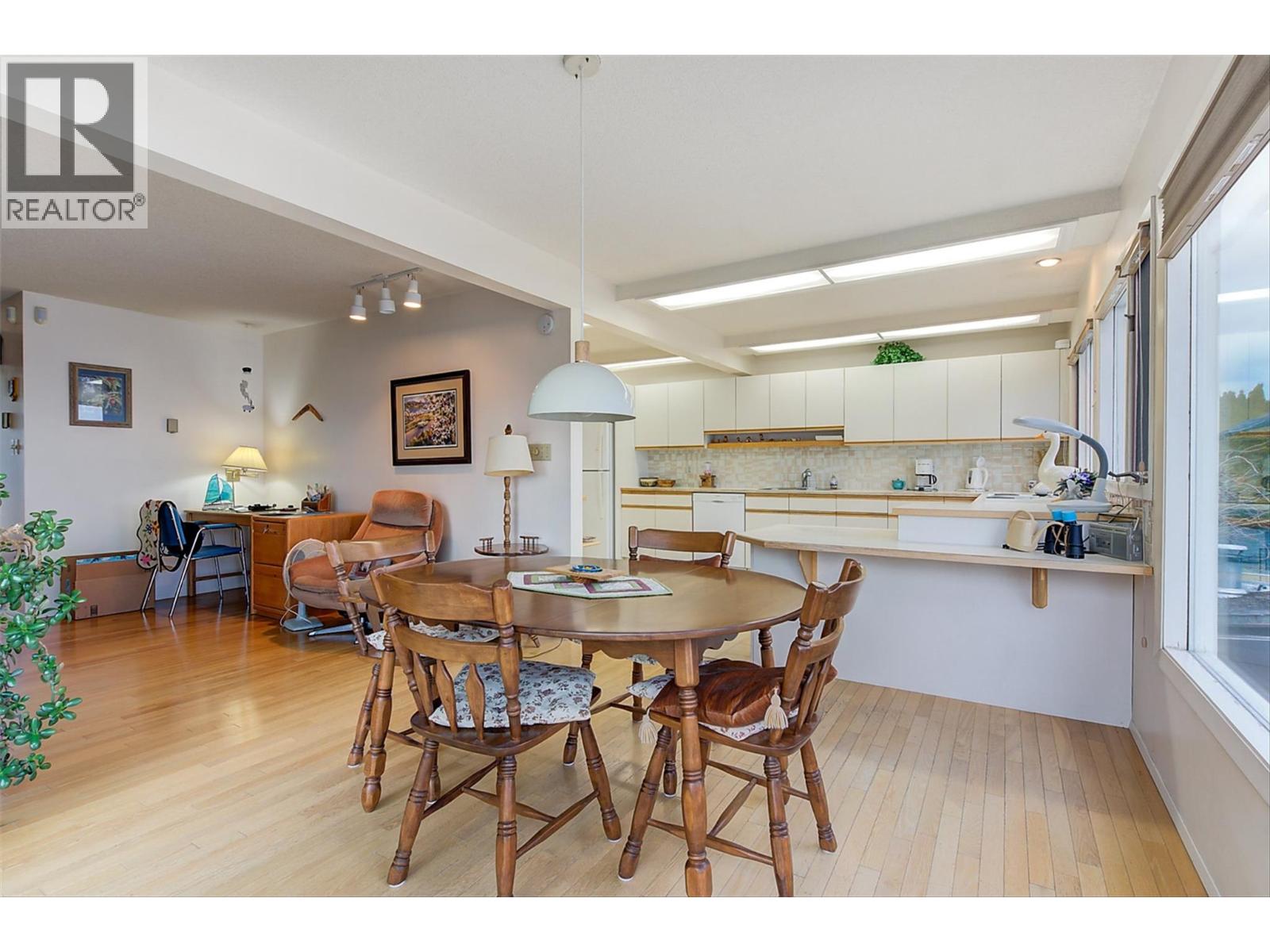 3963 Angus Drive, West Kelowna, British Columbia  V4T 2K1 - Photo 9 - 10374321