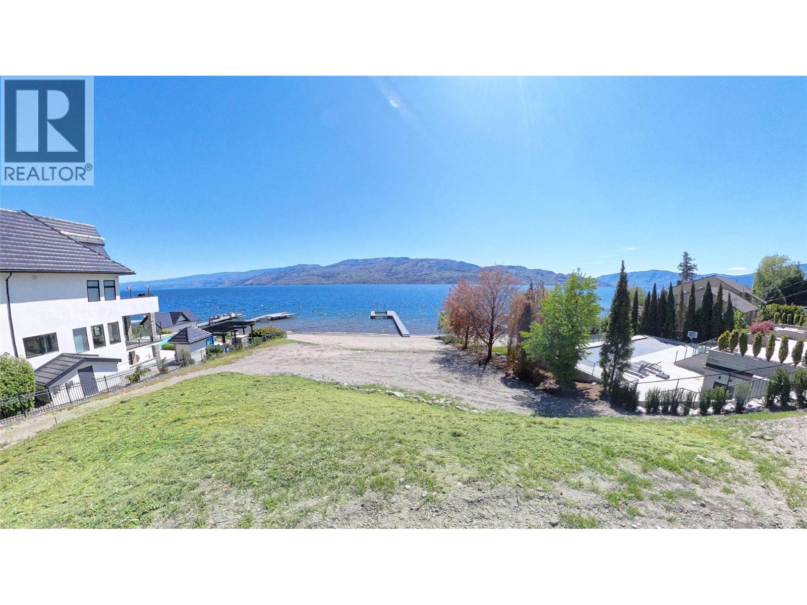 5265 Buchanan Avenue, peachland, British Columbia