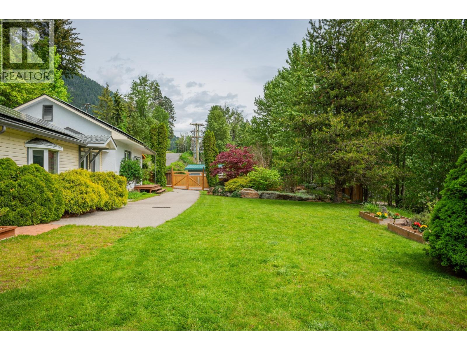 606 Jorgensen Road, Nelson, British Columbia  V1L 6M6 - Photo 71 - 10374461