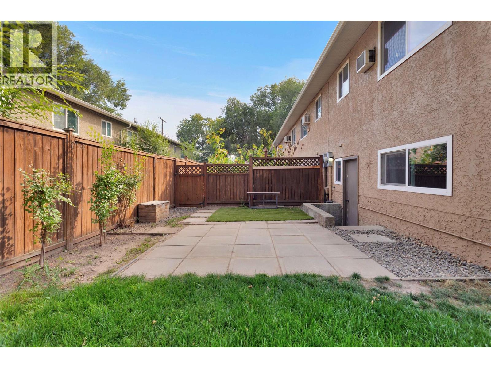 588 Mccurdy Road, Kelowna, British Columbia  V1X 2P5 - Photo 28 - 10374124