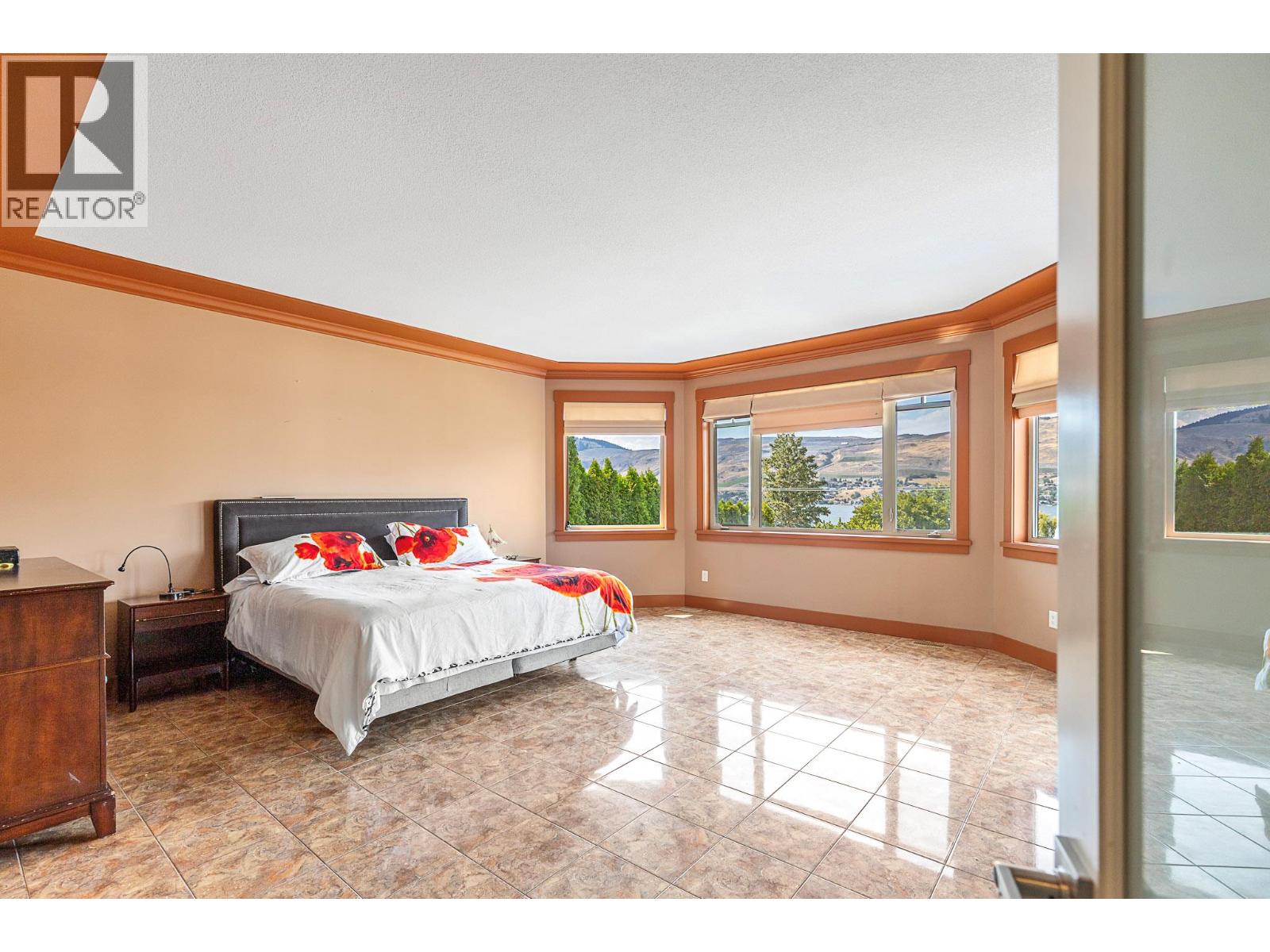 1033 Longacre Place, Vernon, British Columbia  V1H 1H7 - Photo 28 - 10374269