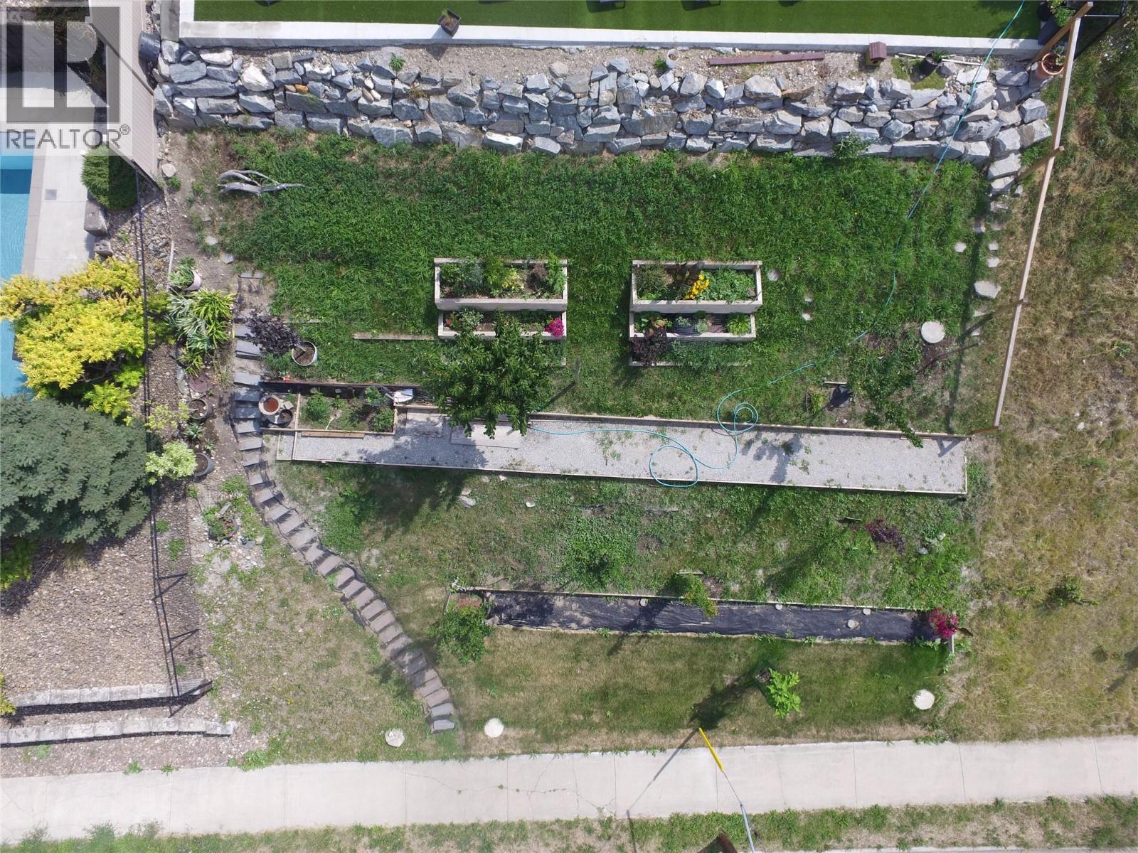1033 Longacre Place, Vernon, British Columbia  V1H 1H7 - Photo 85 - 10374269