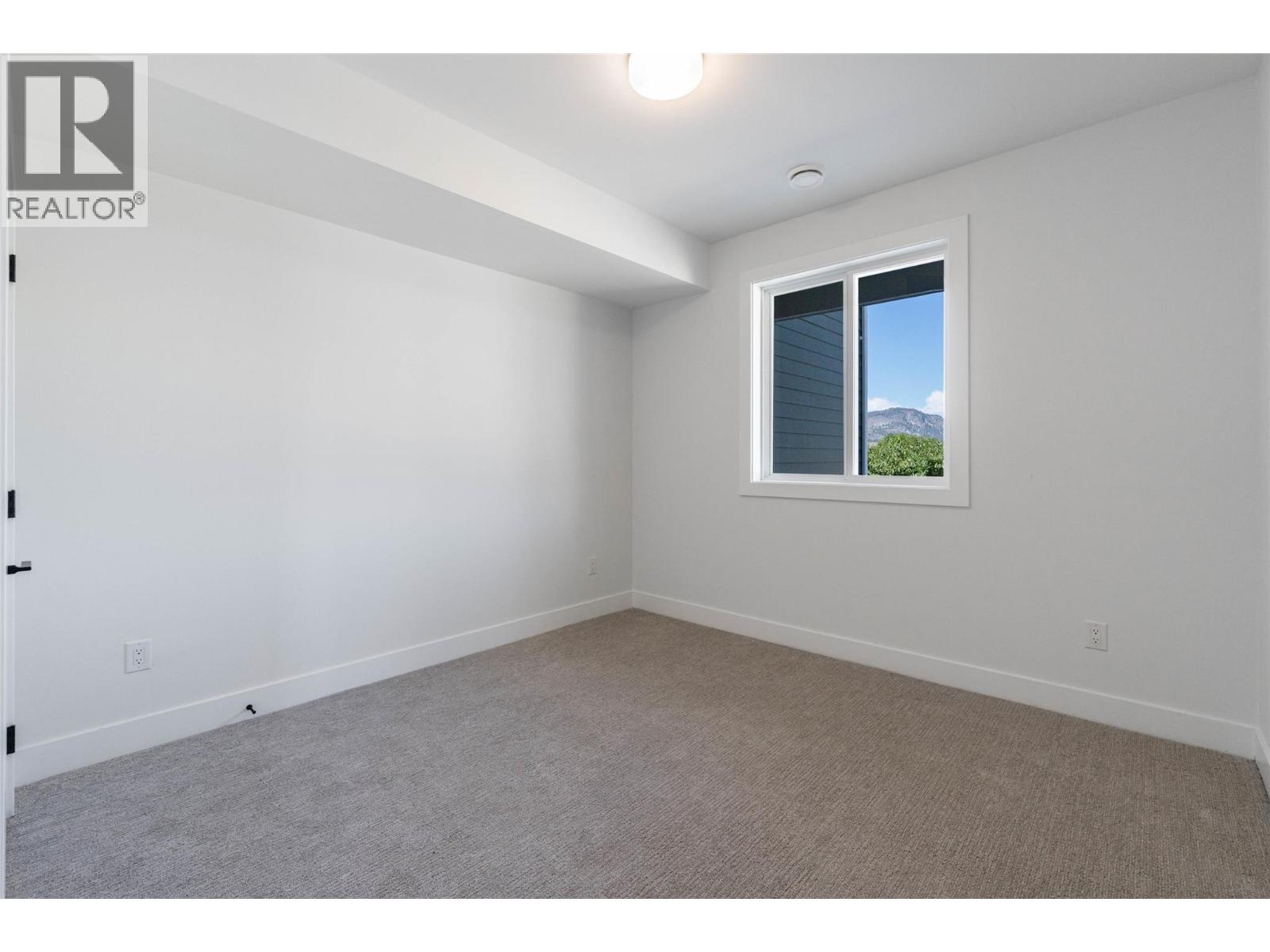 394 Chardonnay Avenue, Oliver, British Columbia  V0H 1T4 - Photo 10 - 10374346