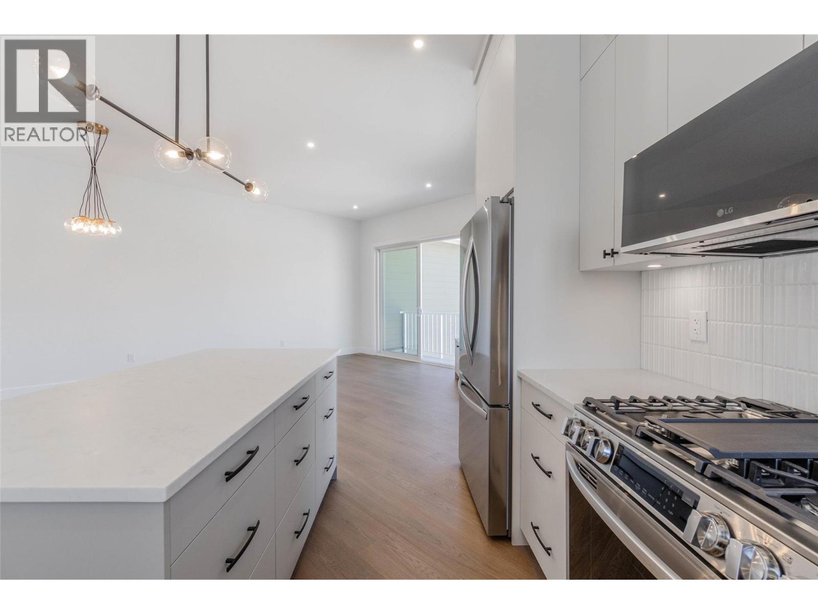 394 Chardonnay Avenue, Oliver, British Columbia  V0H 1T4 - Photo 20 - 10374346