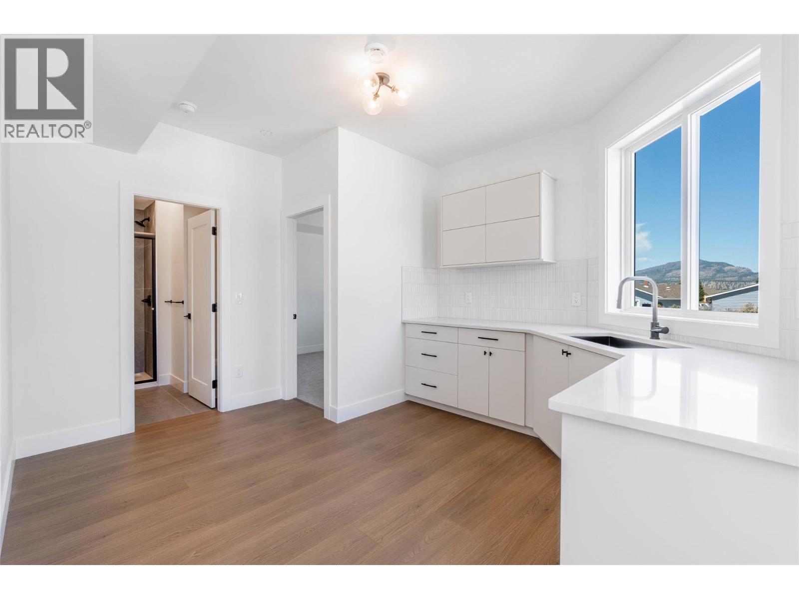 394 Chardonnay Avenue, Oliver, British Columbia  V0H 1T4 - Photo 9 - 10374346